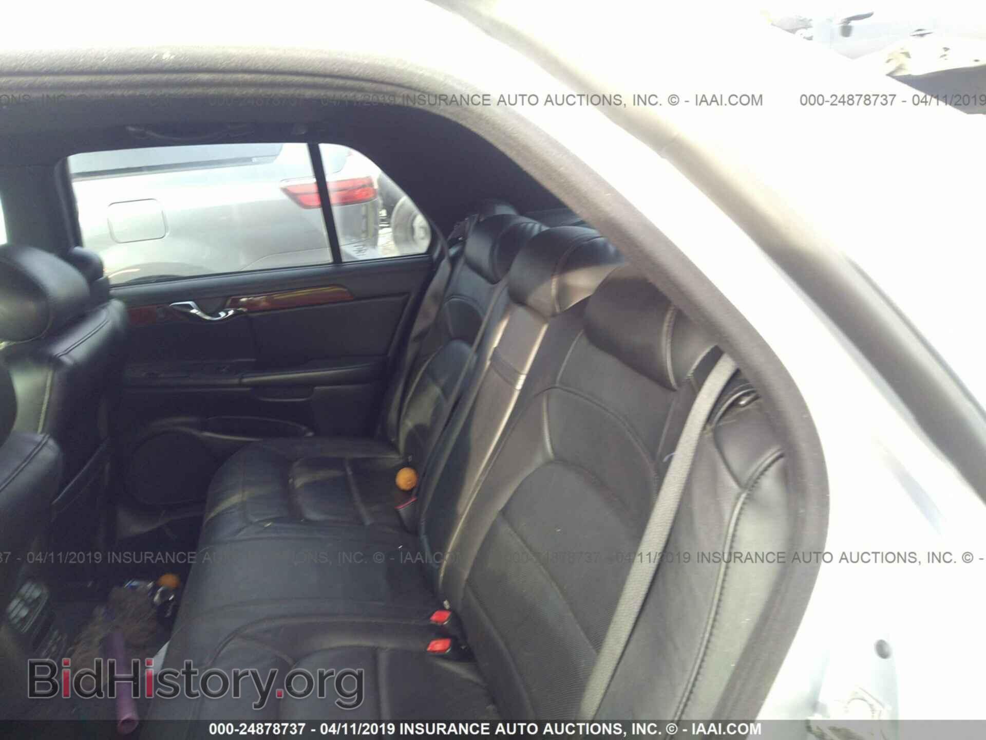 2004 CADILLAC DEVILLE - VIN: 1G6KD54Y04U218113 - Photo 8