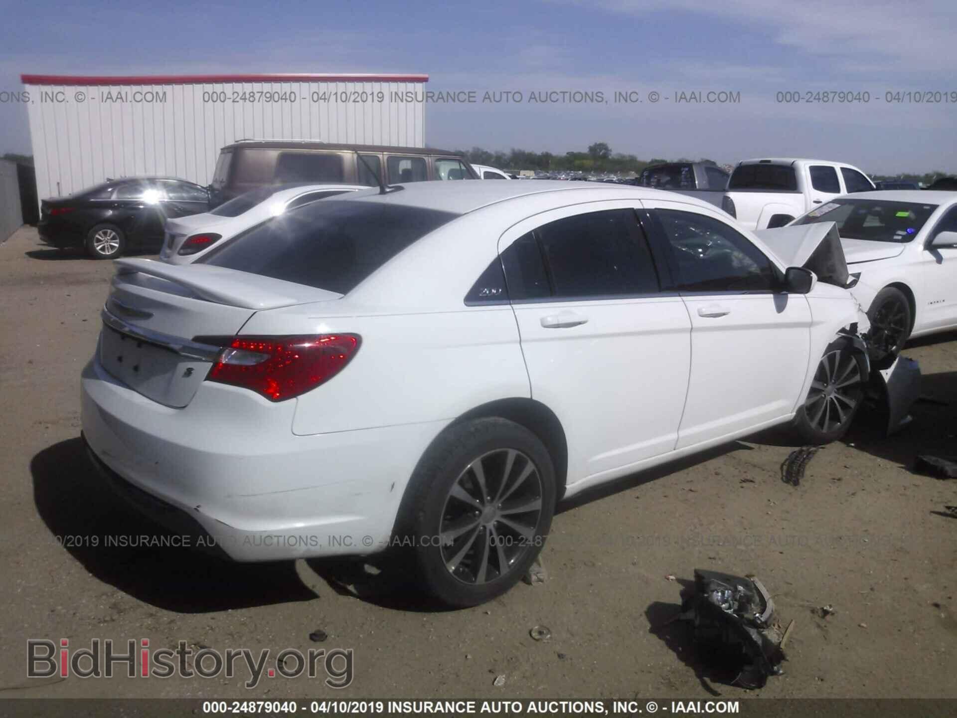 2013 CHRYSLER 200 - VIN: 1C3CCBBB6DN726456 - Photo 4