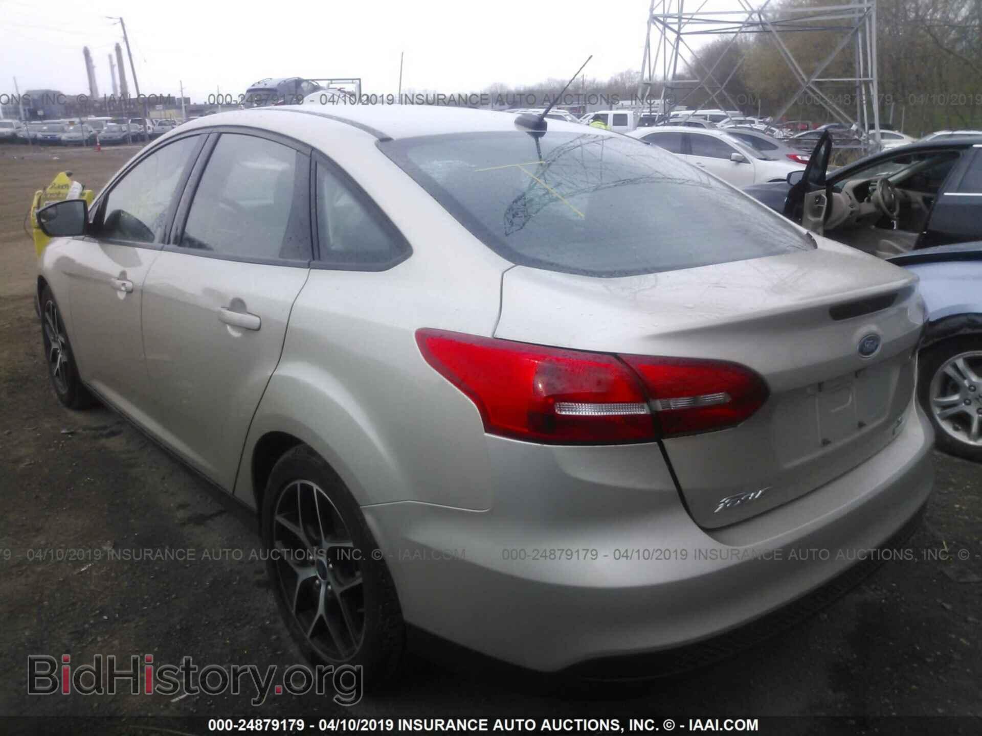 2017 FORD FOCUS - VIN: 1FADP3FE2HL309812 - Фото 3