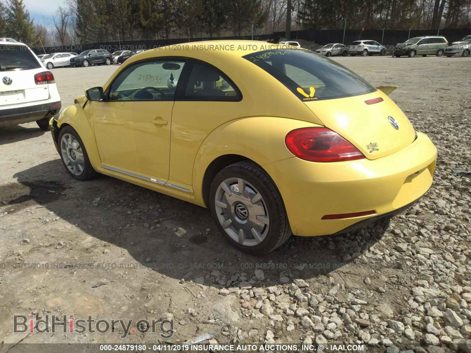 2012 VOLKSWAGEN BEETLE - VIN: 3VWJP7AT9CM603738 - Фото 3