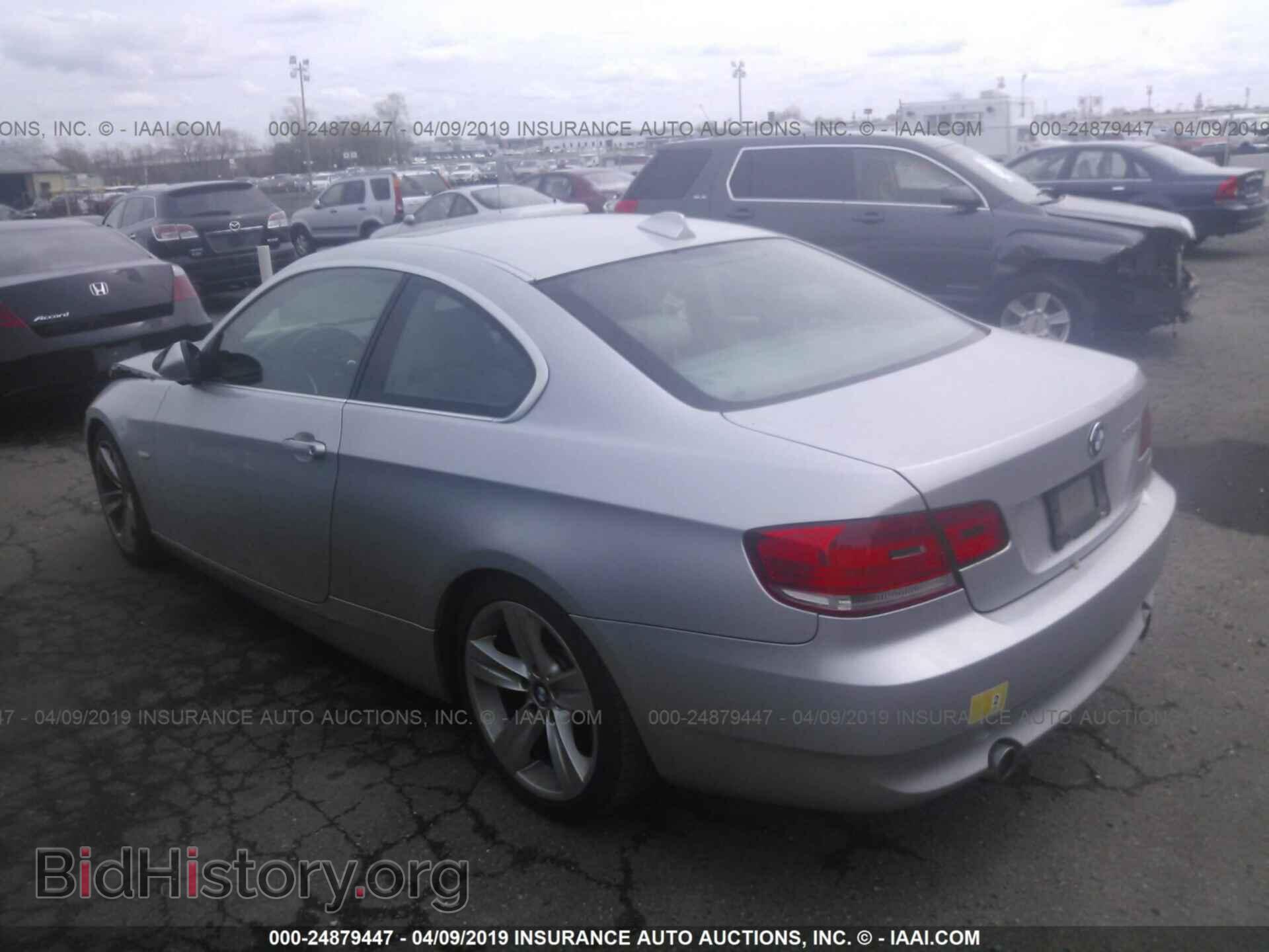 2008 BMW 335 - VIN: WBAWB73558P040885 - Фото 3
