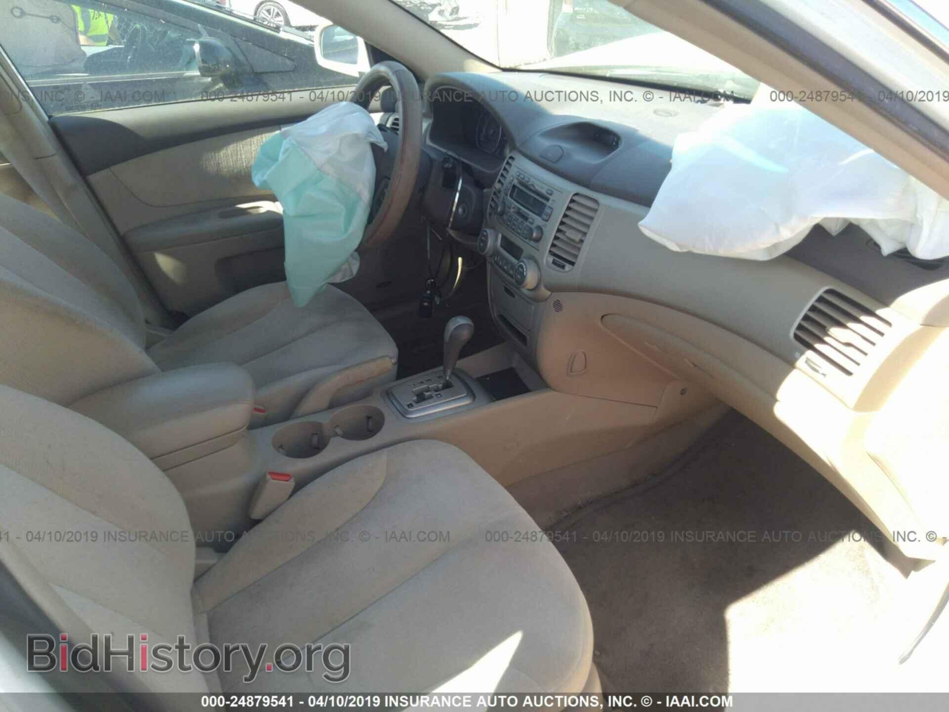 2007 KIA OPTIMA - VIN: KNAGE123X75102199 - Фото 5