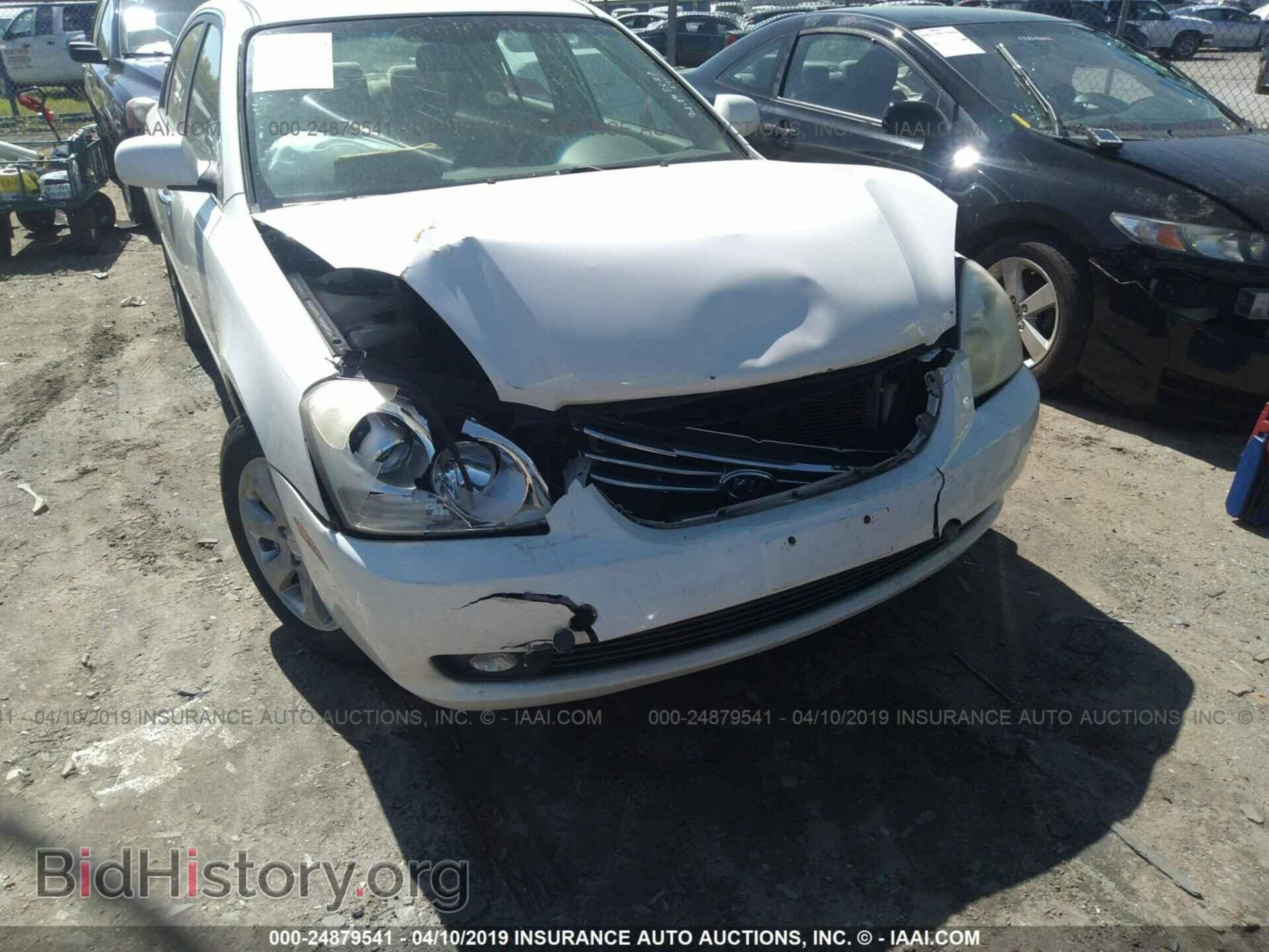 2007 KIA OPTIMA - VIN: KNAGE123X75102199 - Фото 6