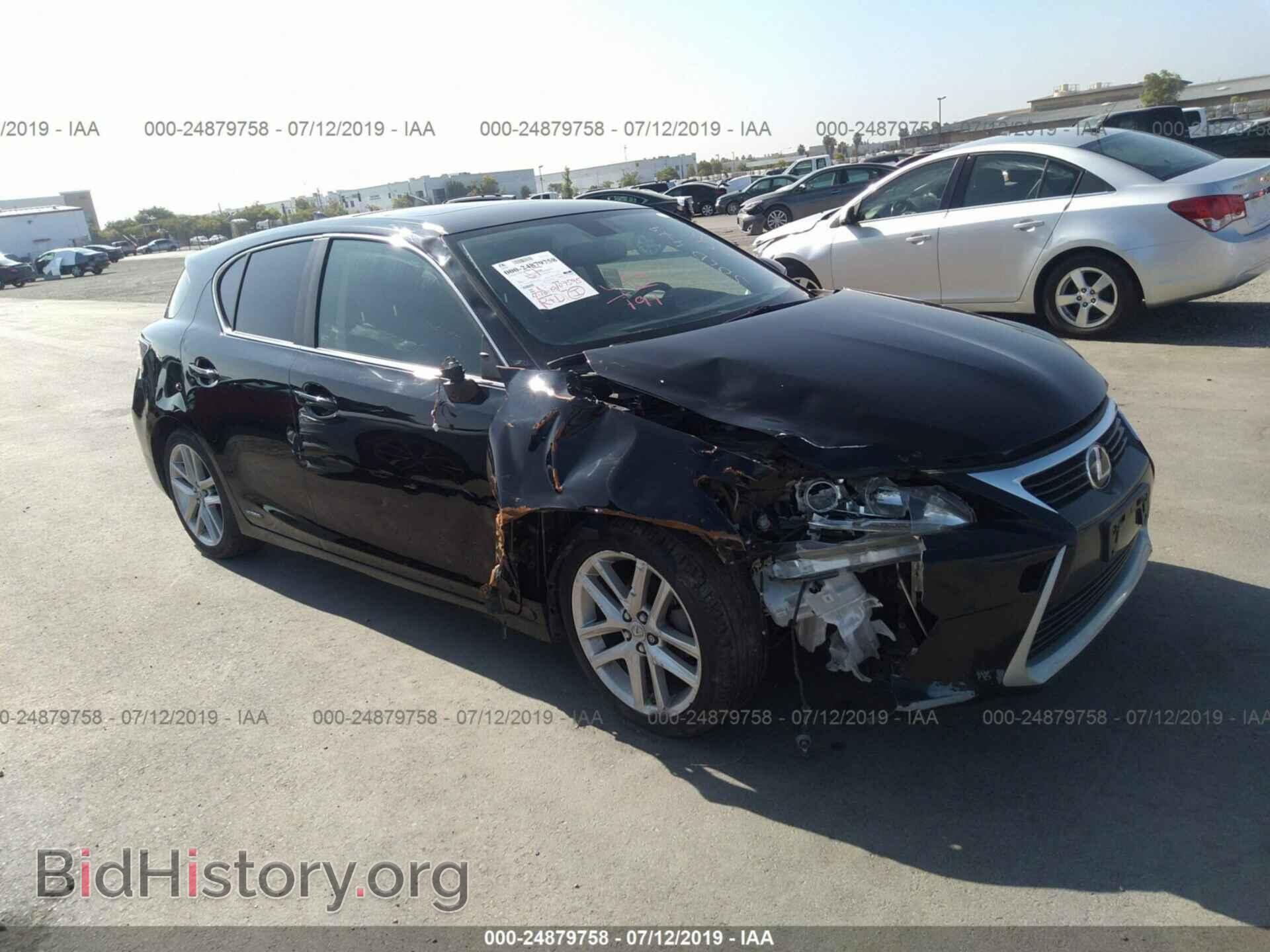 Фотография JTHKD5BH8F2218874 - LEXUS CT 2015