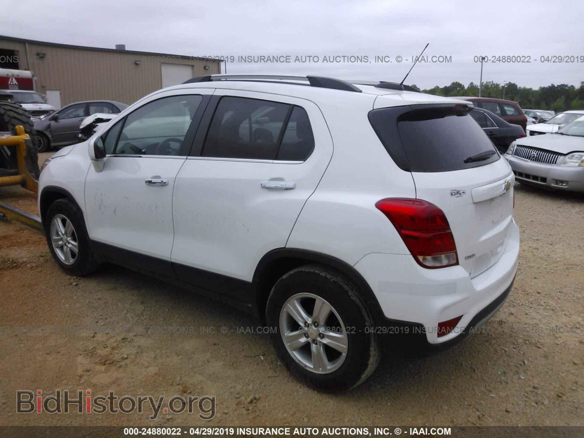2017 CHEVROLET TRAX - VIN: 3GNCJLSB0HL270183 - Фото 3