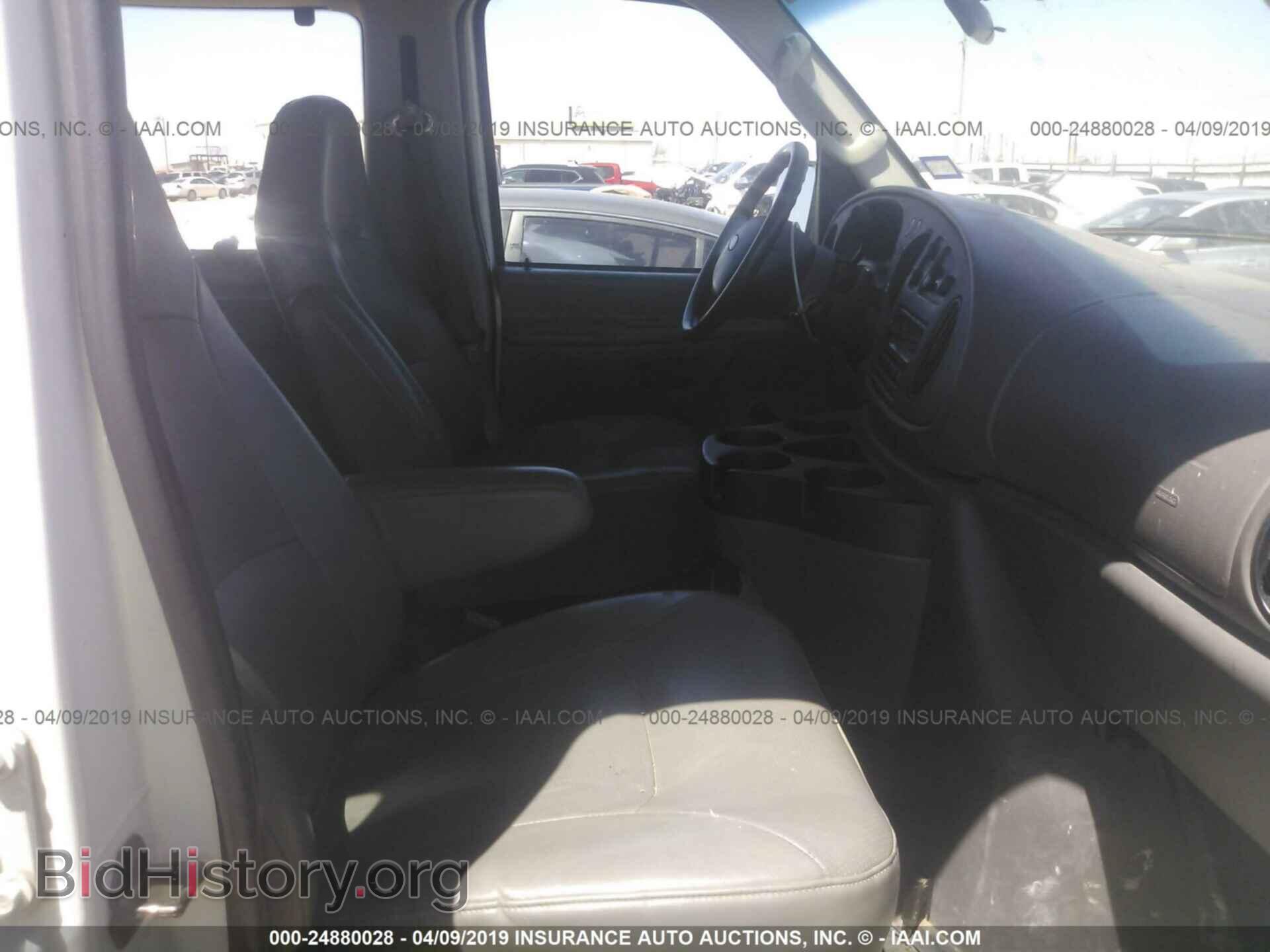 2008 FORD ECONOLINE - VIN: 1FBSS31L48DA04834 - Фото 5