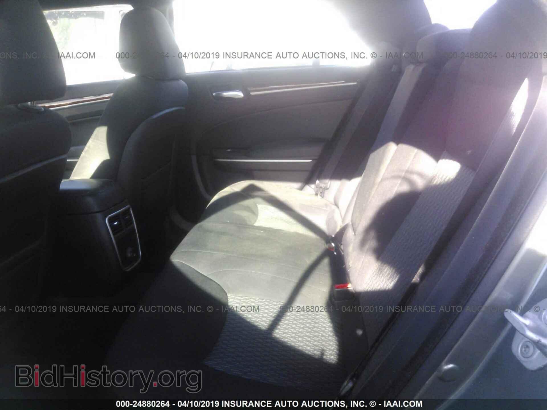 2012 CHRYSLER 300 - VIN: 2C3CCAAG7CH278579 - Фото 8