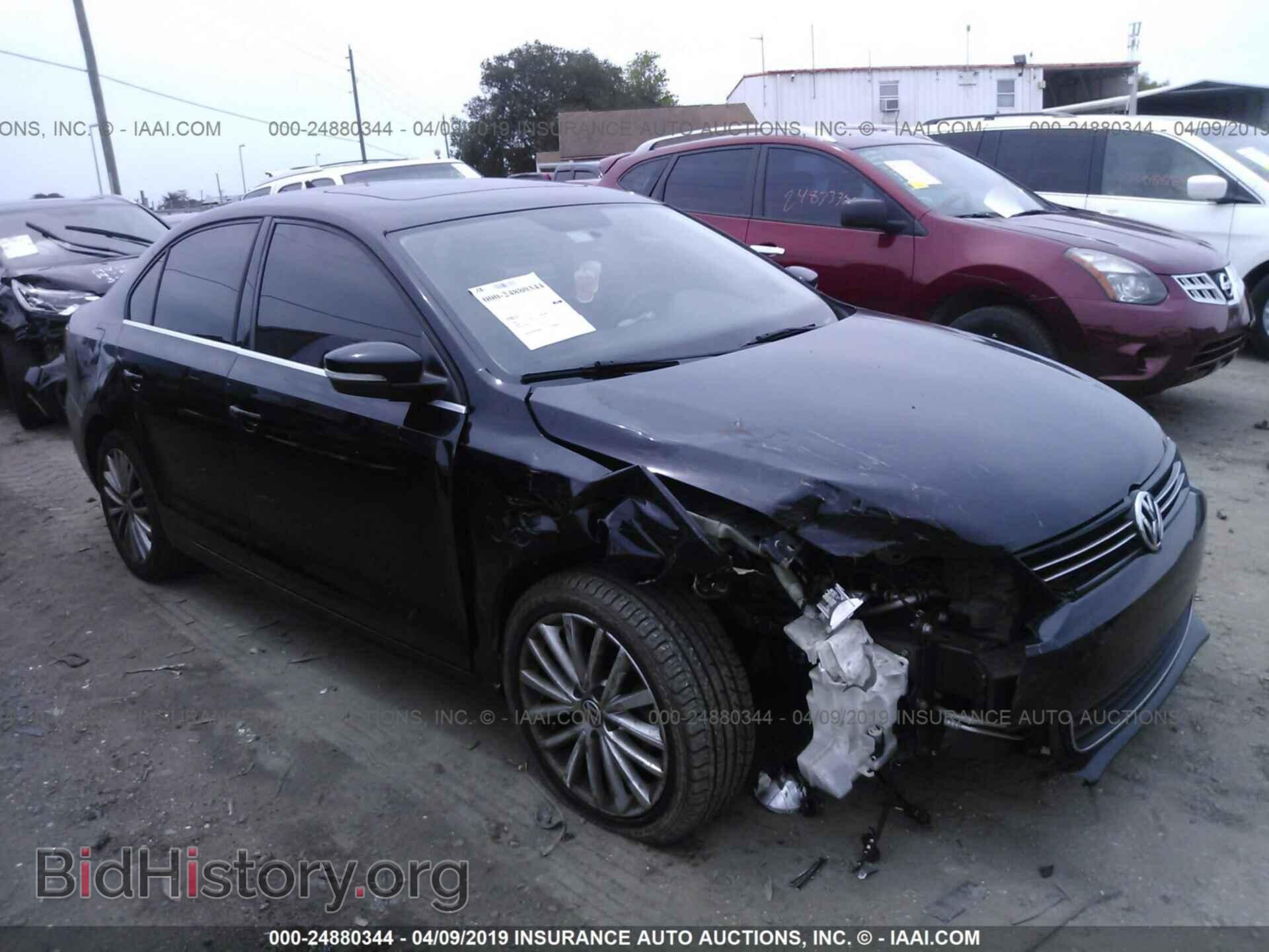 Фотография 3VWLX7AJ3CM410122 - VOLKSWAGEN JETTA 2012
