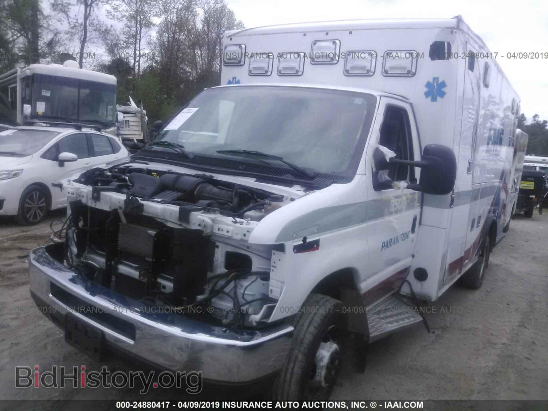 2015 FORD ECONOLINE - VIN: 1FDXE4FS8FDA10921 - Фото 2