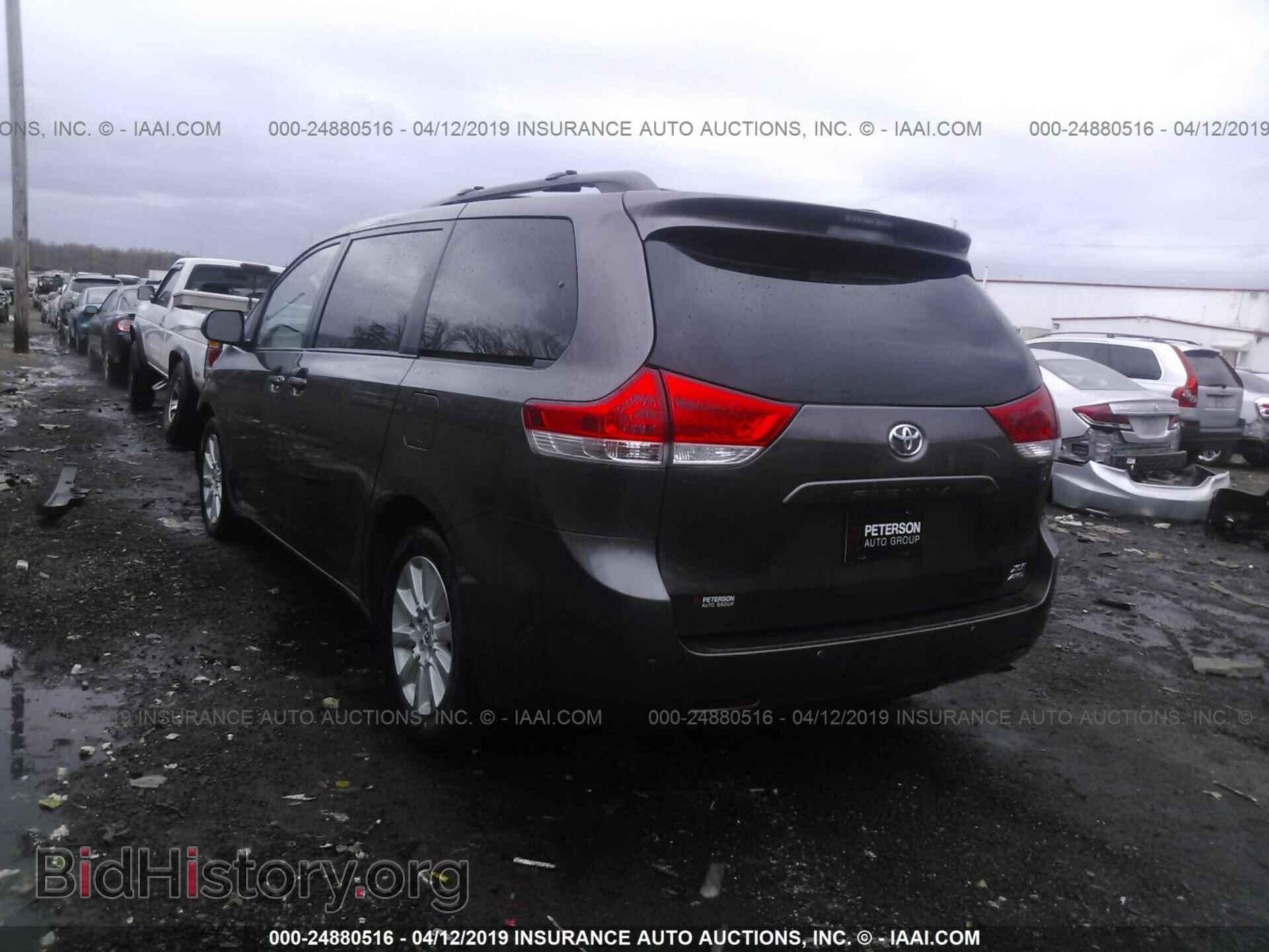 2012 TOYOTA SIENNA - VIN: 5TDDK3DC9CS040208 - Фото 3