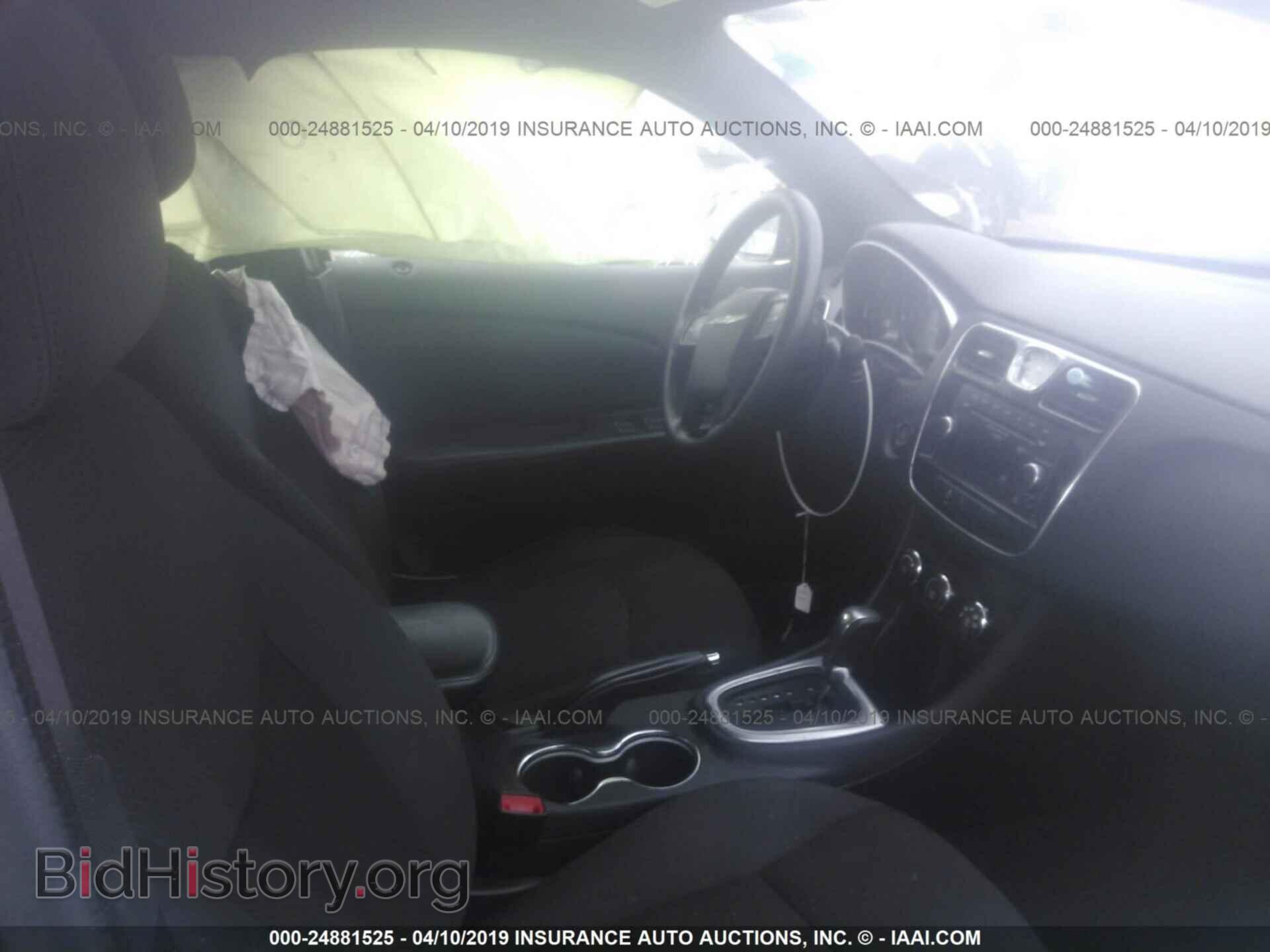 2014 CHRYSLER 200 - VIN: 1C3CCBAB9EN211146 - Photo 5
