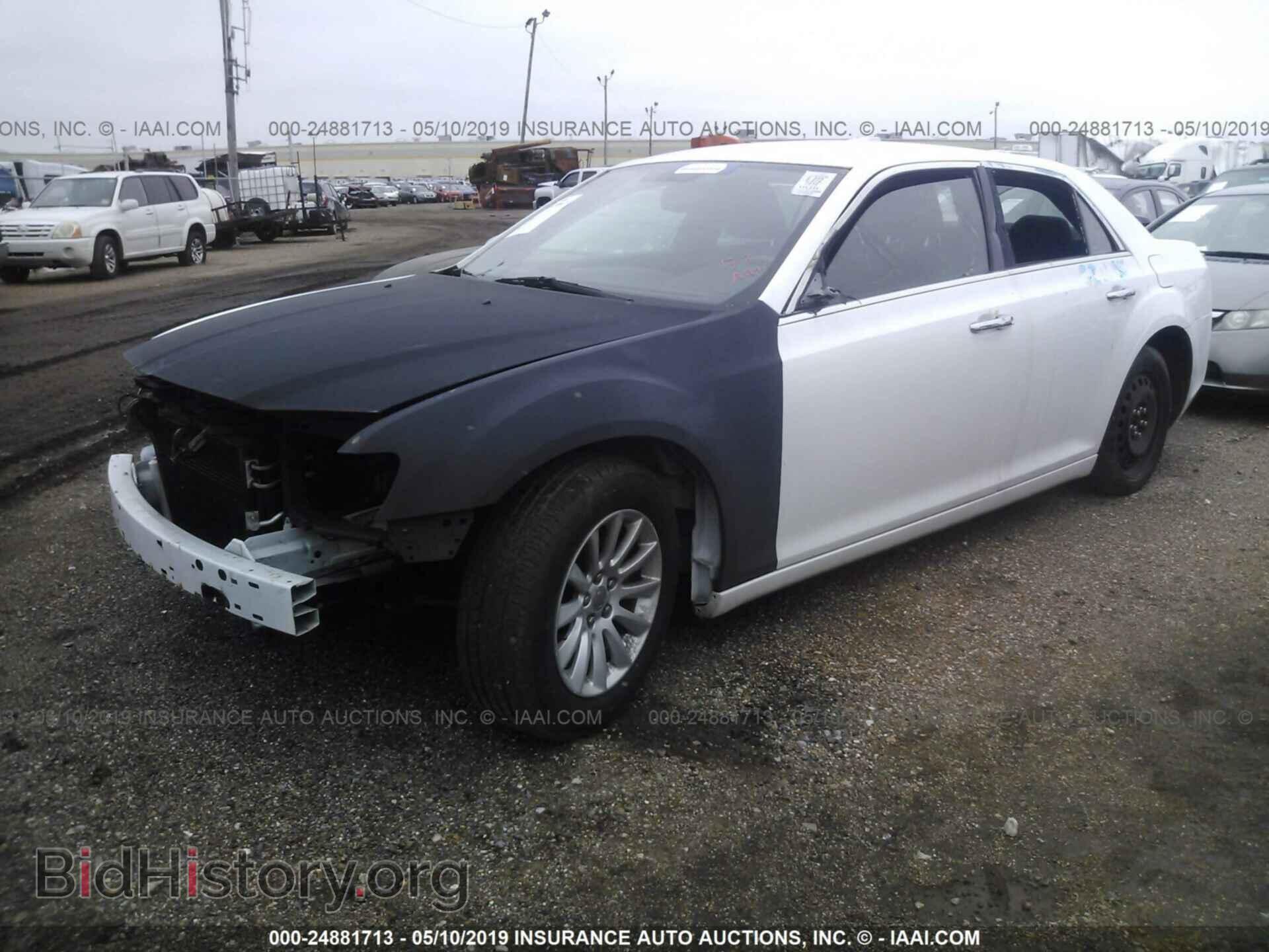 2012 CHRYSLER 300 - VIN: 2C3CCAAG0CH116874 - Photo 2