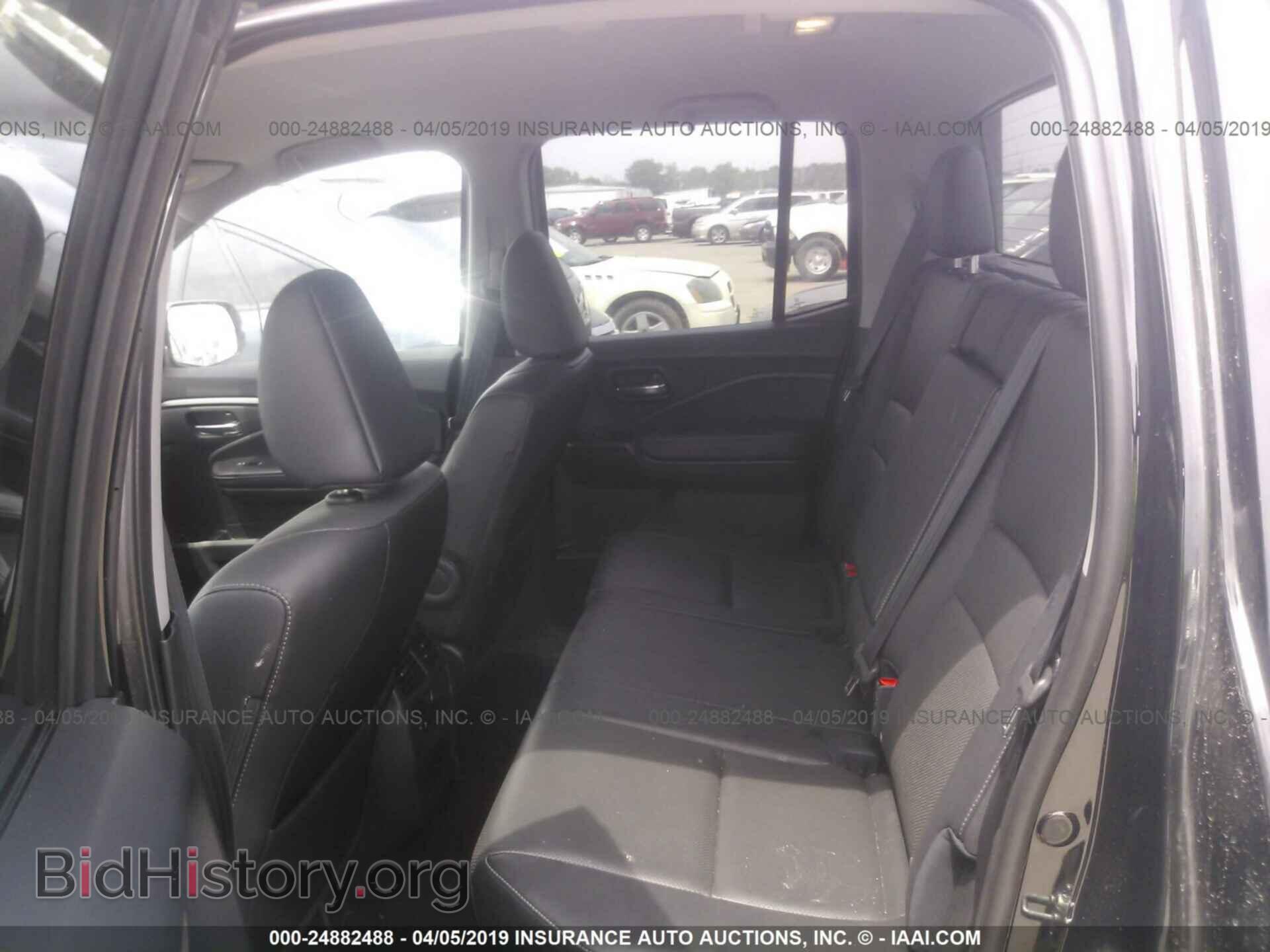 2017 Honda Ridgeline - VIN: 5FPYK2F68HB006010 - Photo 8