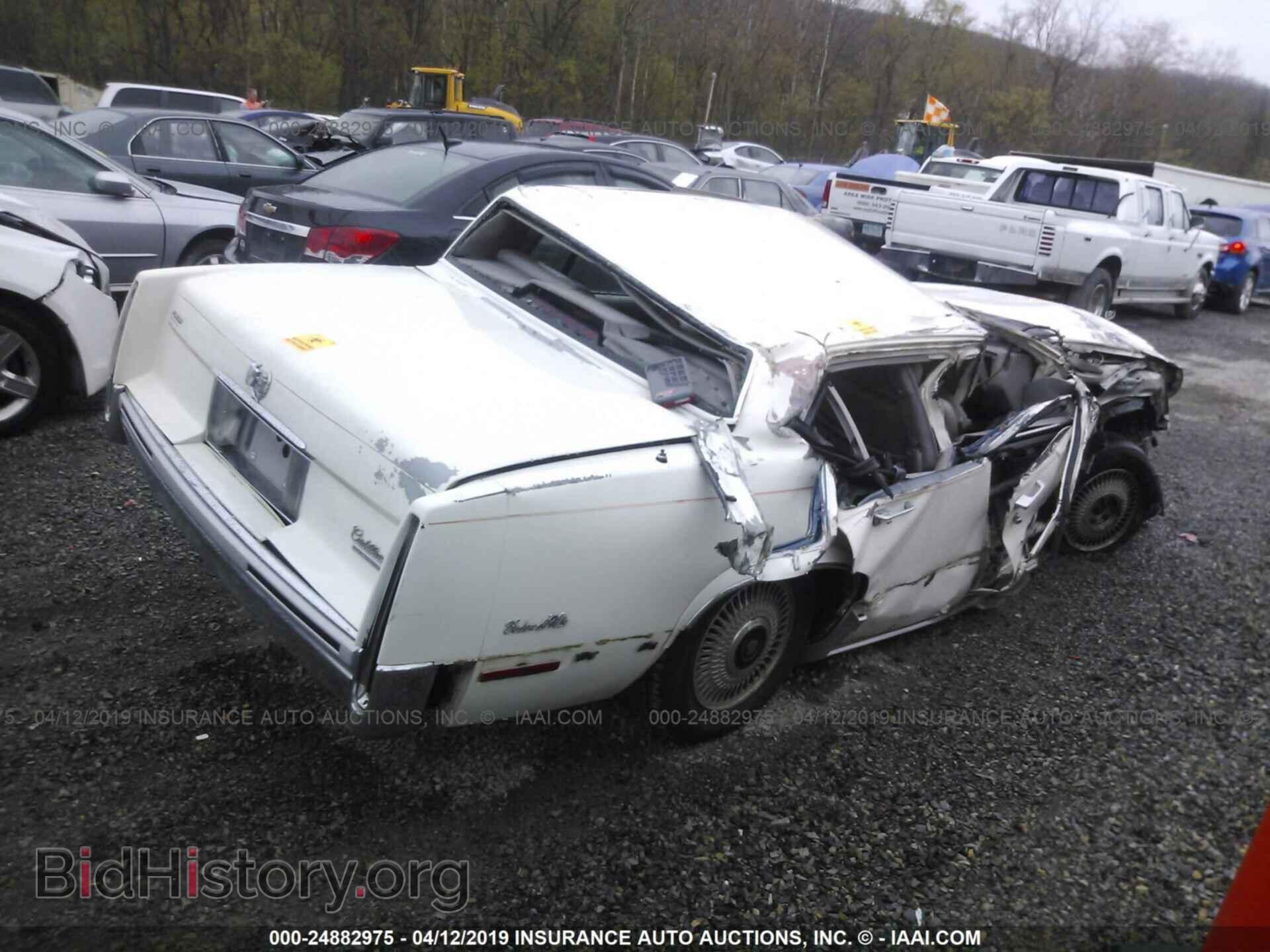 1992 CADILLAC DEVILLE - VIN: 1G6CD53B2N4315218 - Photo 4
