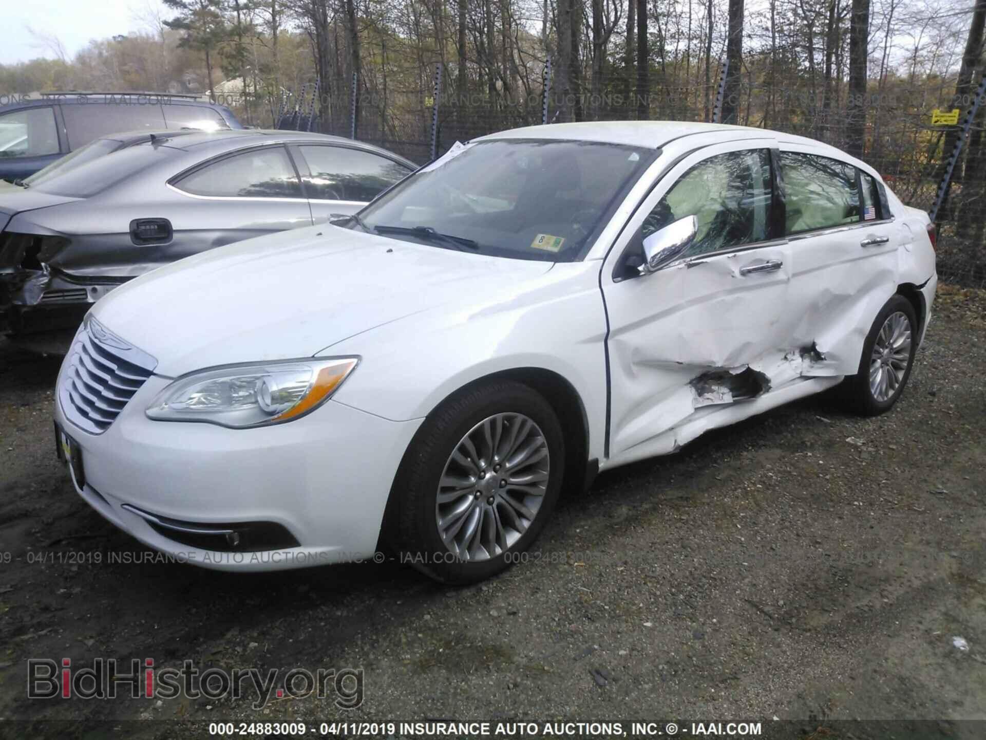 2013 CHRYSLER 200 - VIN: 1C3CCBCG1DN506443 - Photo 2