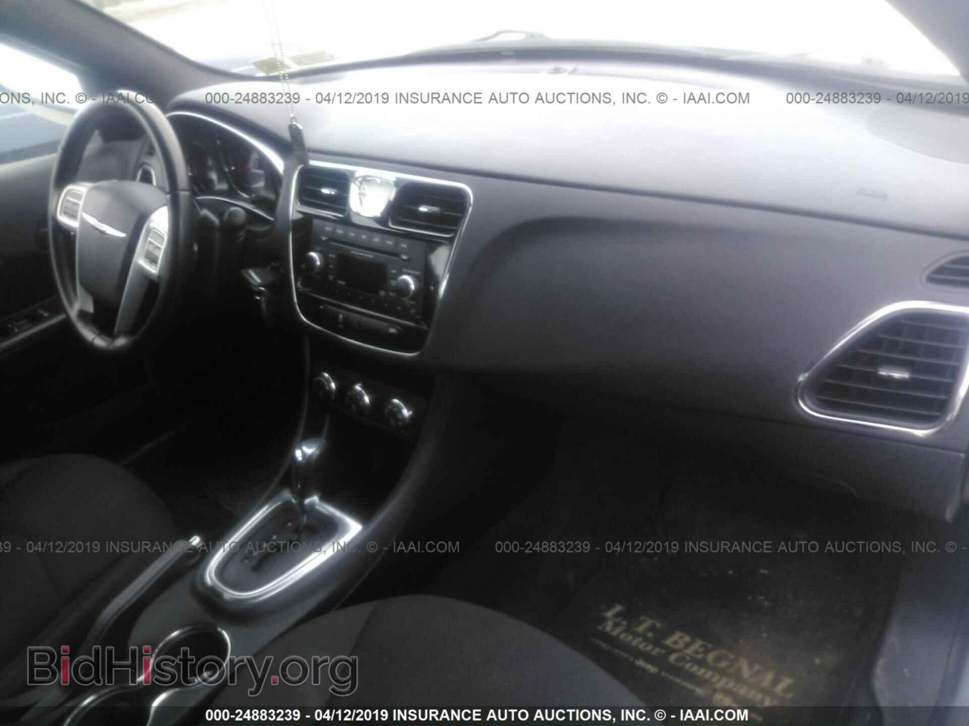 2012 CHRYSLER 200 - VIN: 1C3CCBBB8CN105668 - Фото 5