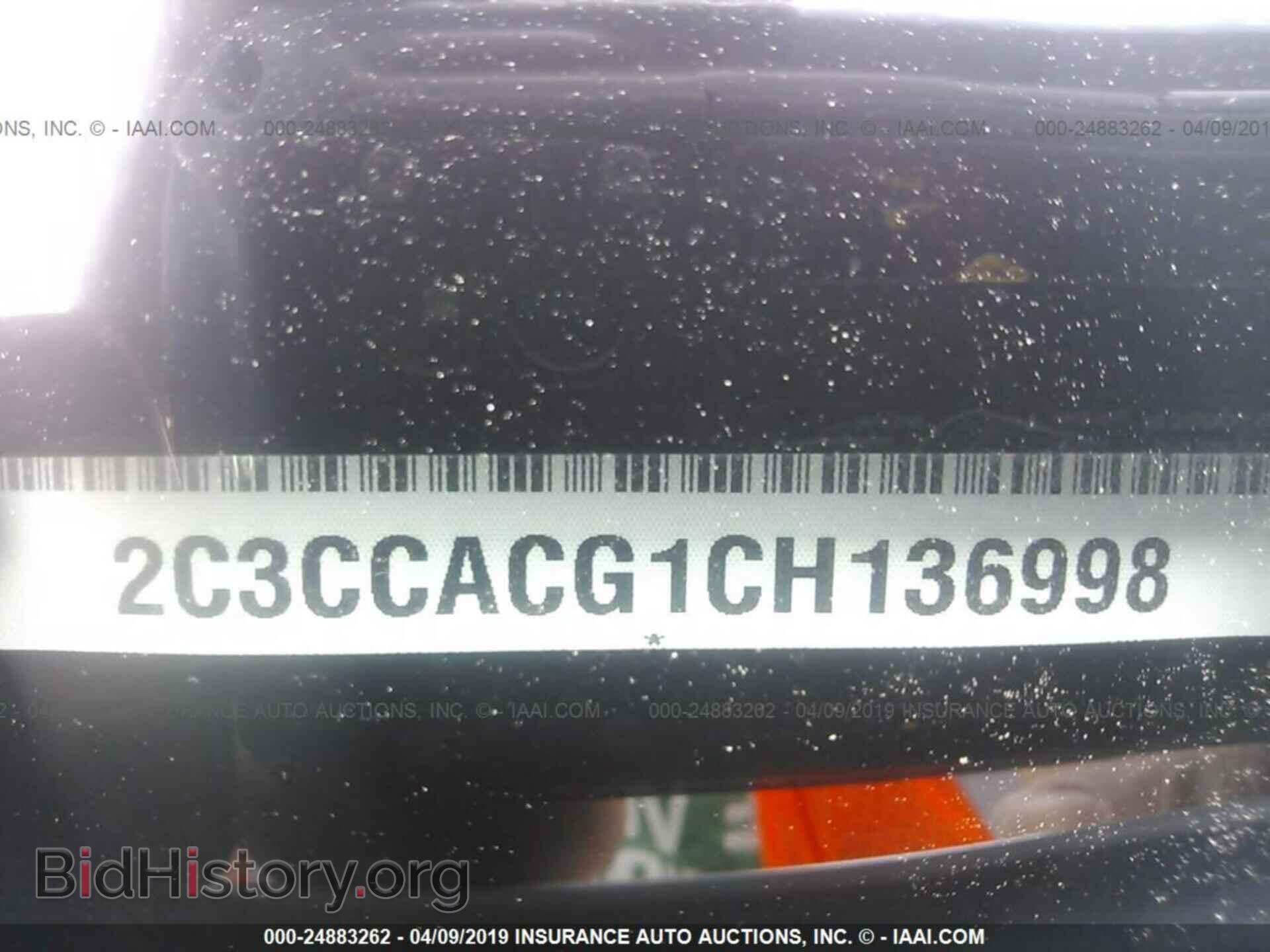 2012 CHRYSLER 300 - VIN: 2C3CCACG1CH136998 - Фото 9