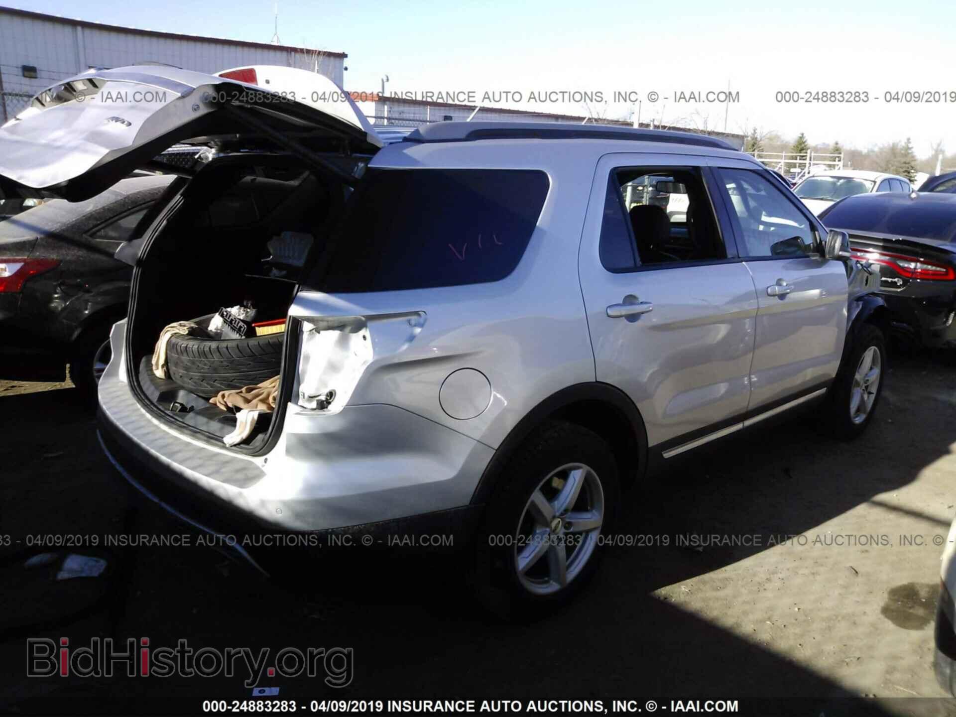 2017 FORD EXPLORER - VIN: 1FM5K8D82HGD97692 - Photo 4