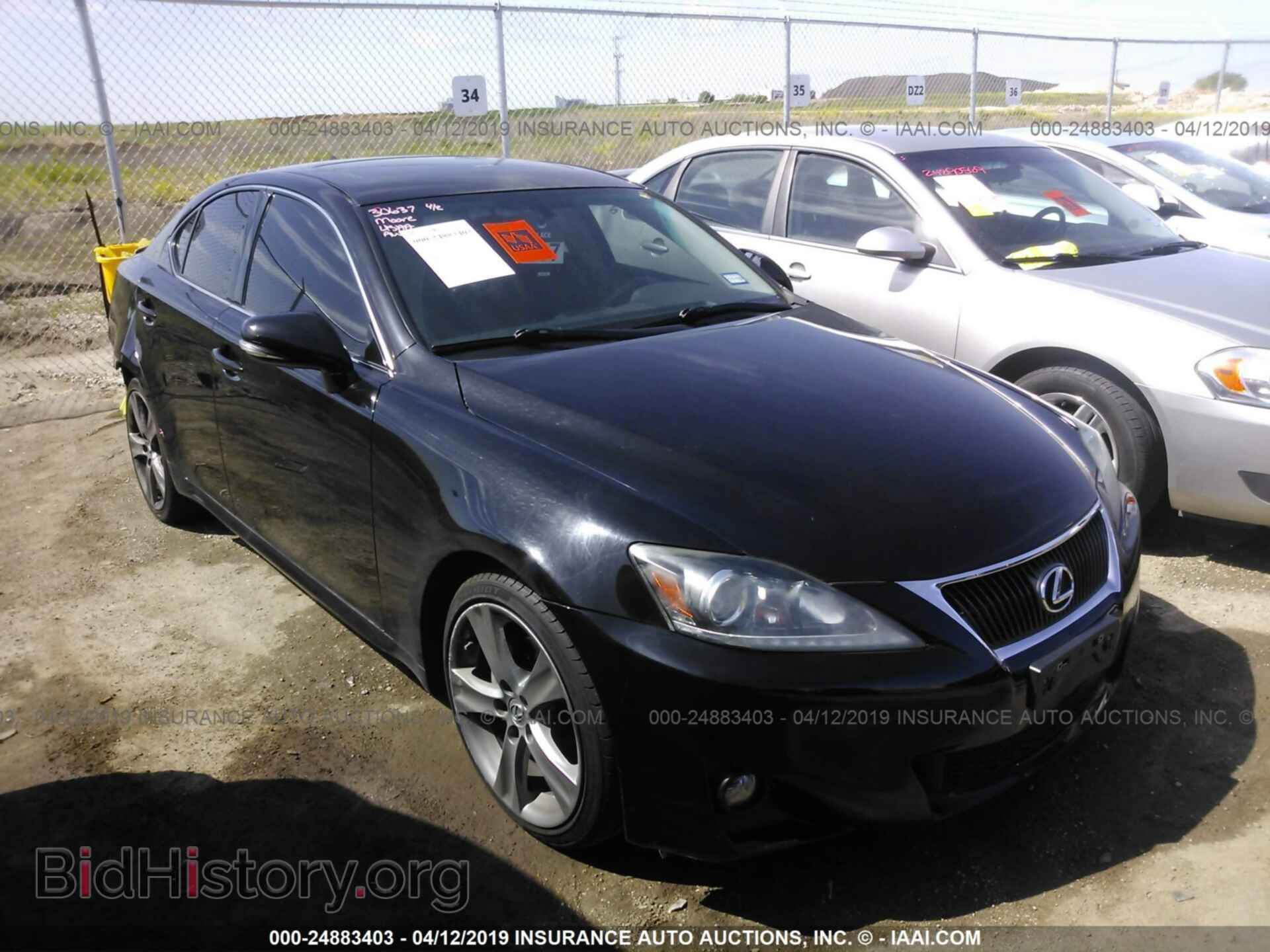 Photo JTHBF5C2XC5180532 - LEXUS IS 2012