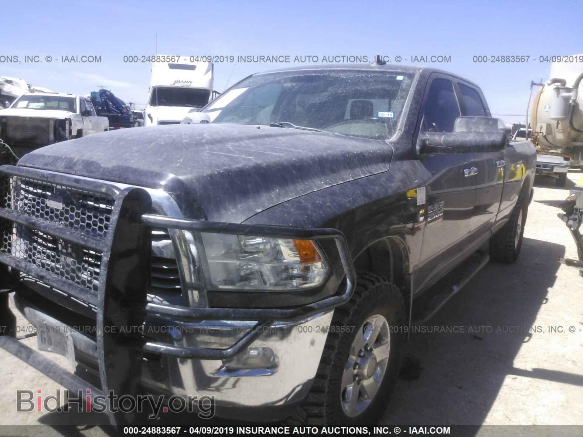 2014 RAM 2500 - VIN: 3C6UR5JL5EG288282 - Photo 2