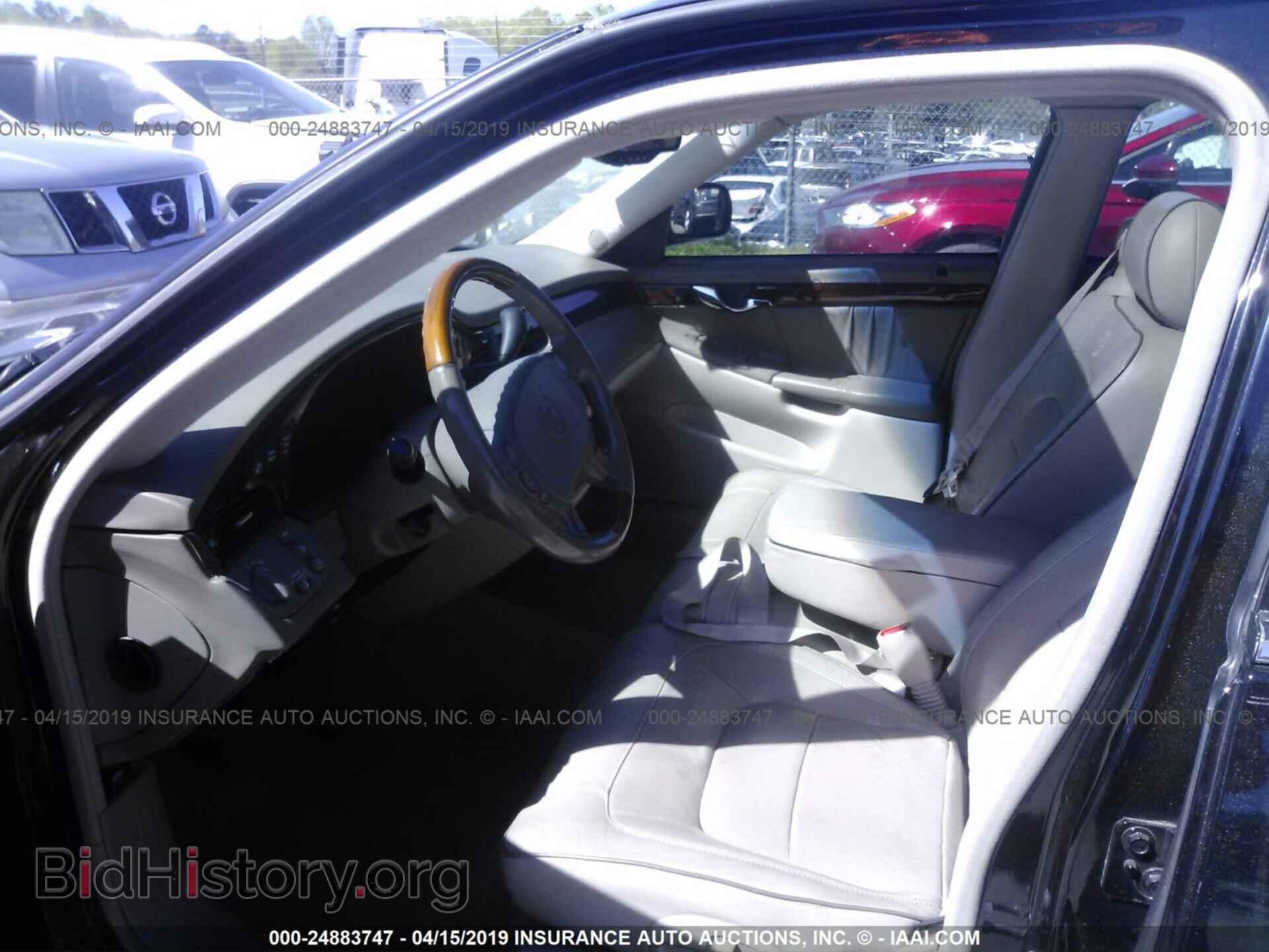 2005 CADILLAC DEVILLE - VIN: 1G6KD54Y75U213587 - Photo 5