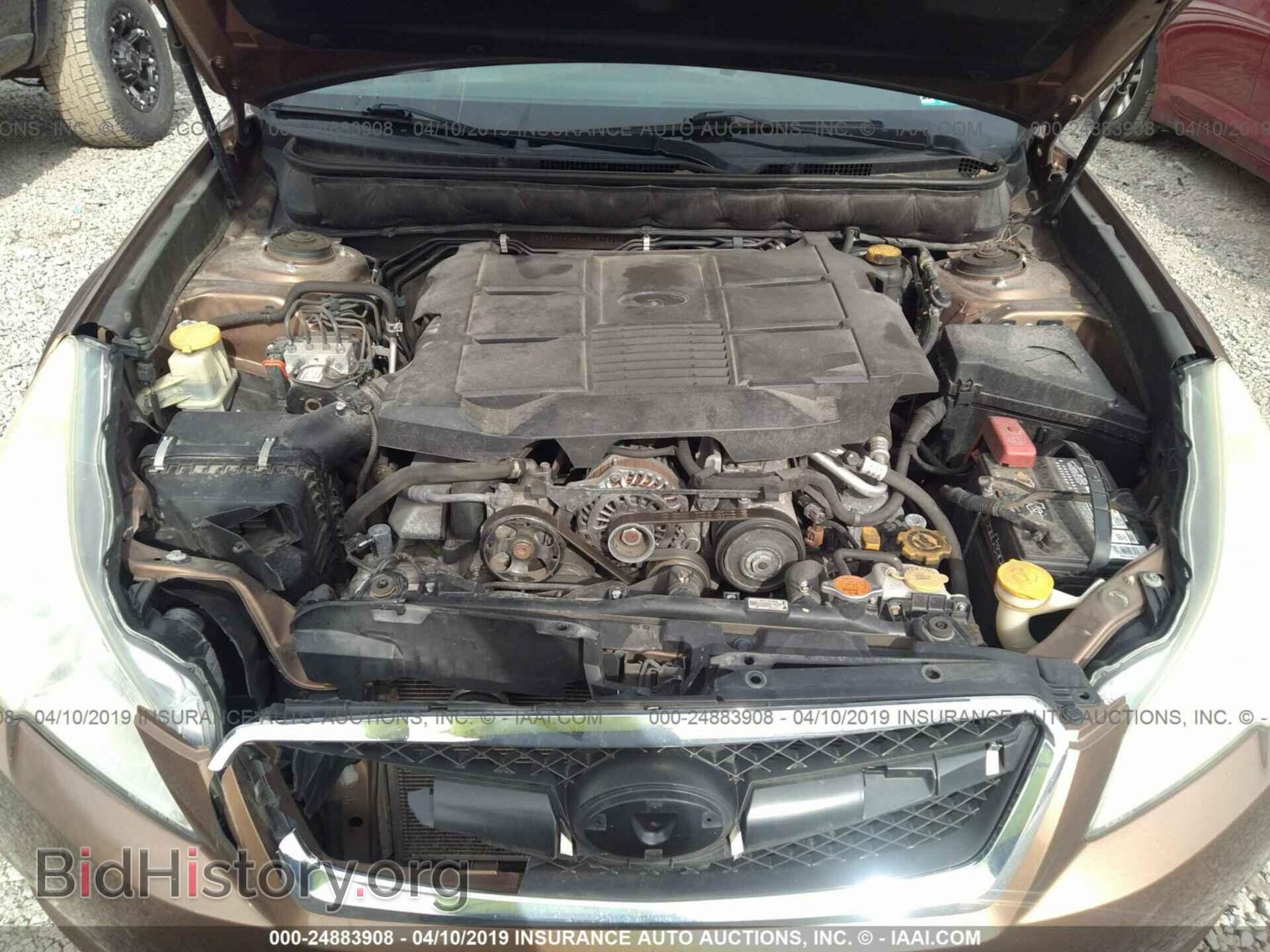 2011 SUBARU LEGACY - VIN: 4S3BMDH64B2215756 - Фото 10