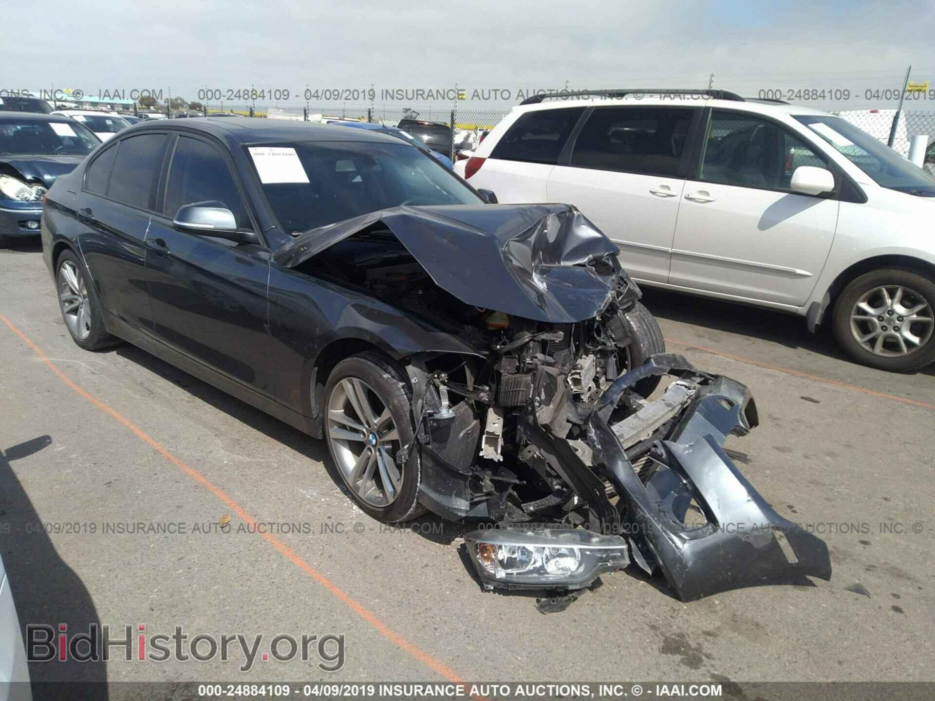 Photo WBA3B1C51DK130526 - BMW 320 2013