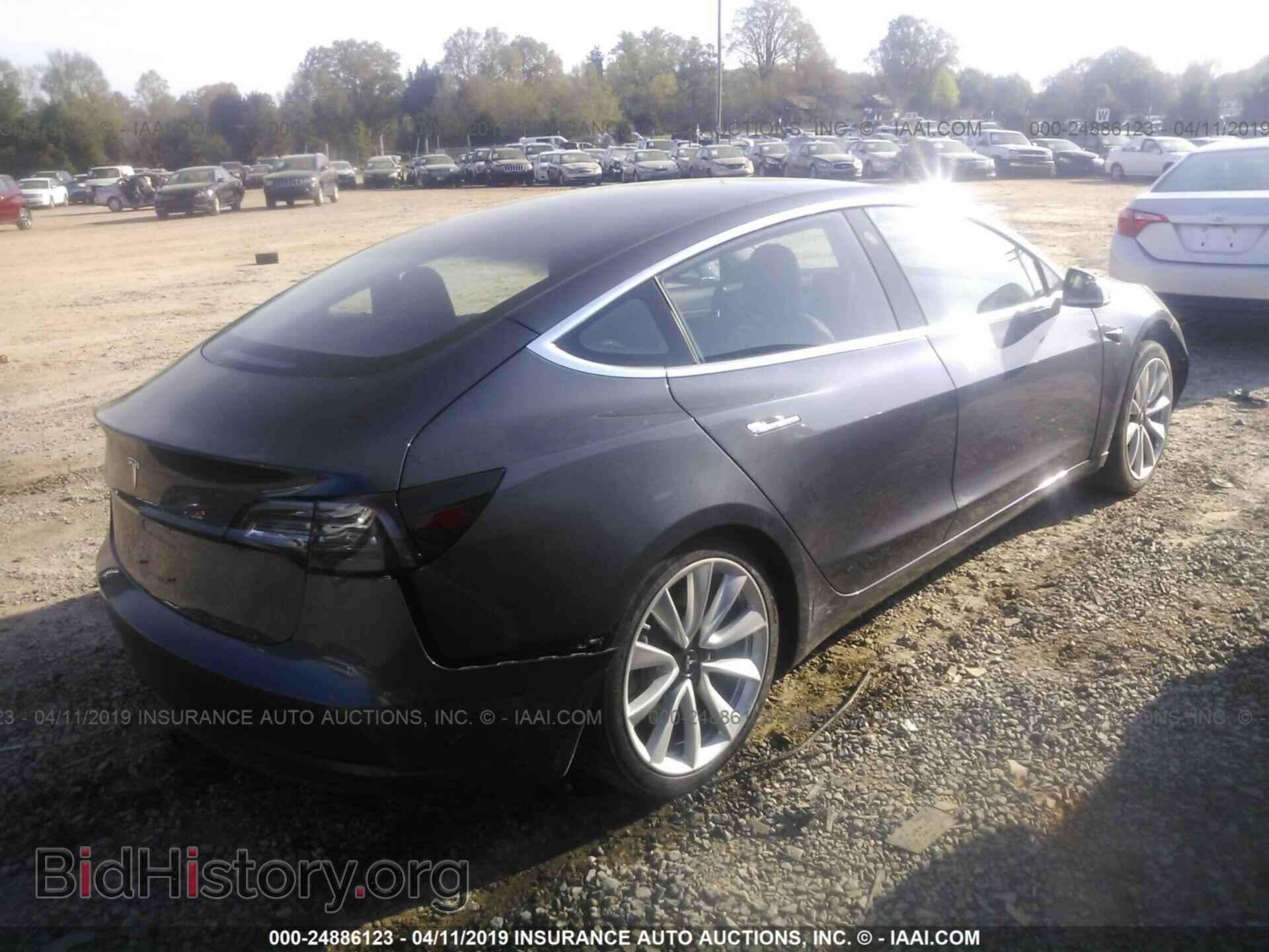 2018 TESLA MODEL 3 - VIN: 5YJ3E1EA5JF023881 - Photo 4