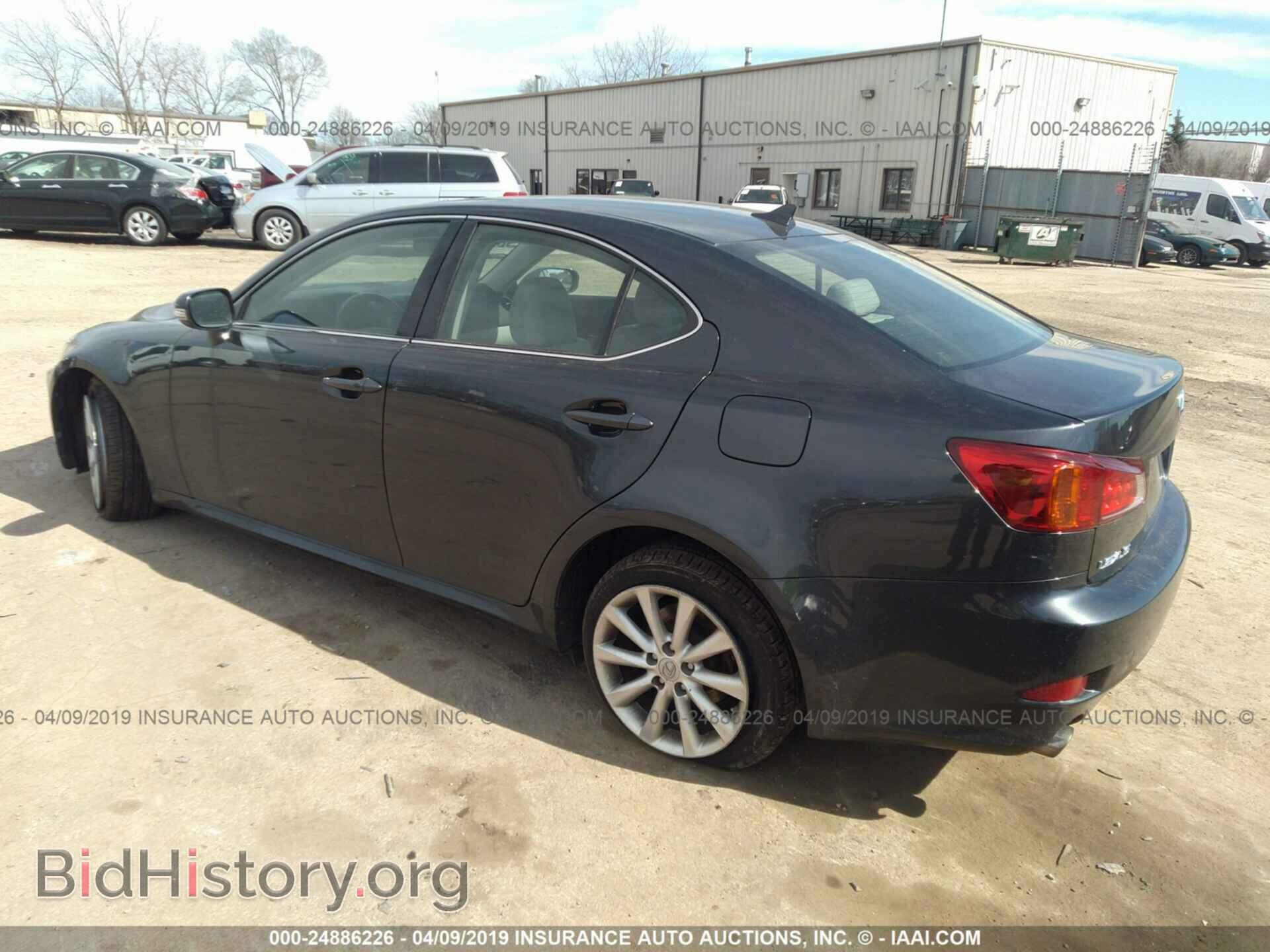 2009 LEXUS IS - VIN: JTHCK262X95032089 - Photo 3
