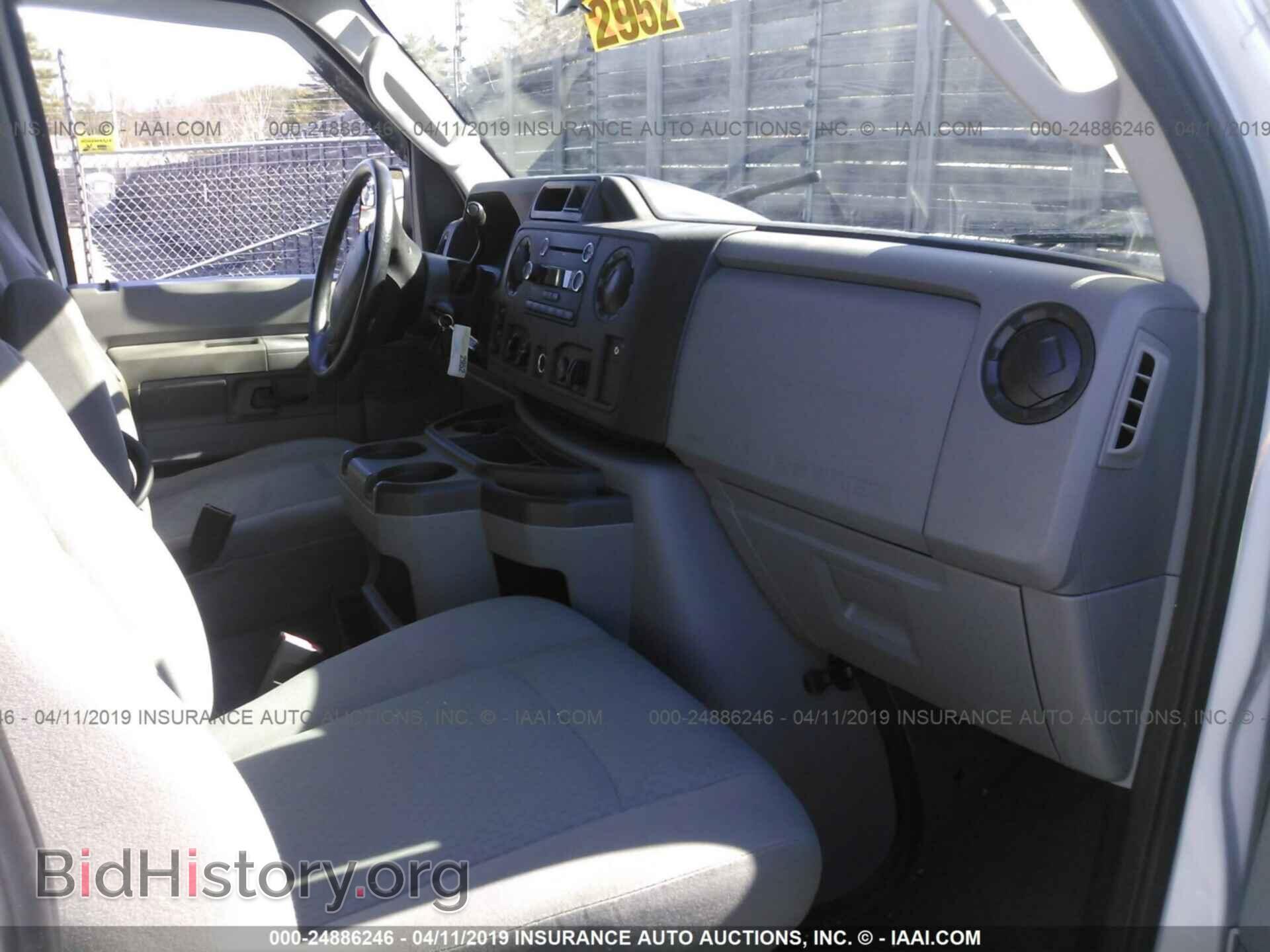 2010 FORD ECONOLINE - VIN: 1FBNE3BL7ADA52126 - Фото 5