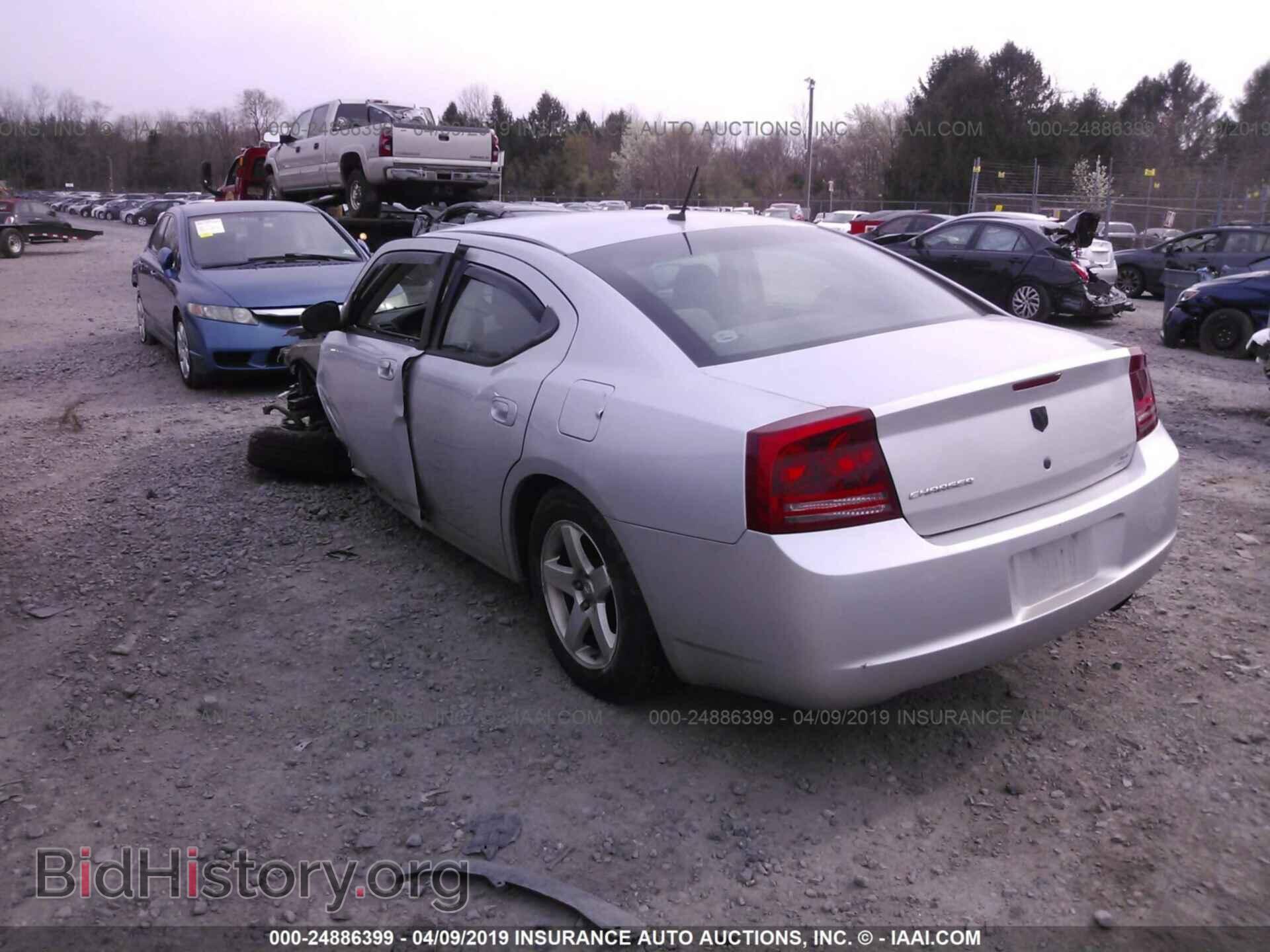 2008 DODGE CHARGER - VIN: 2B3KA43G18H181351 - Фото 3