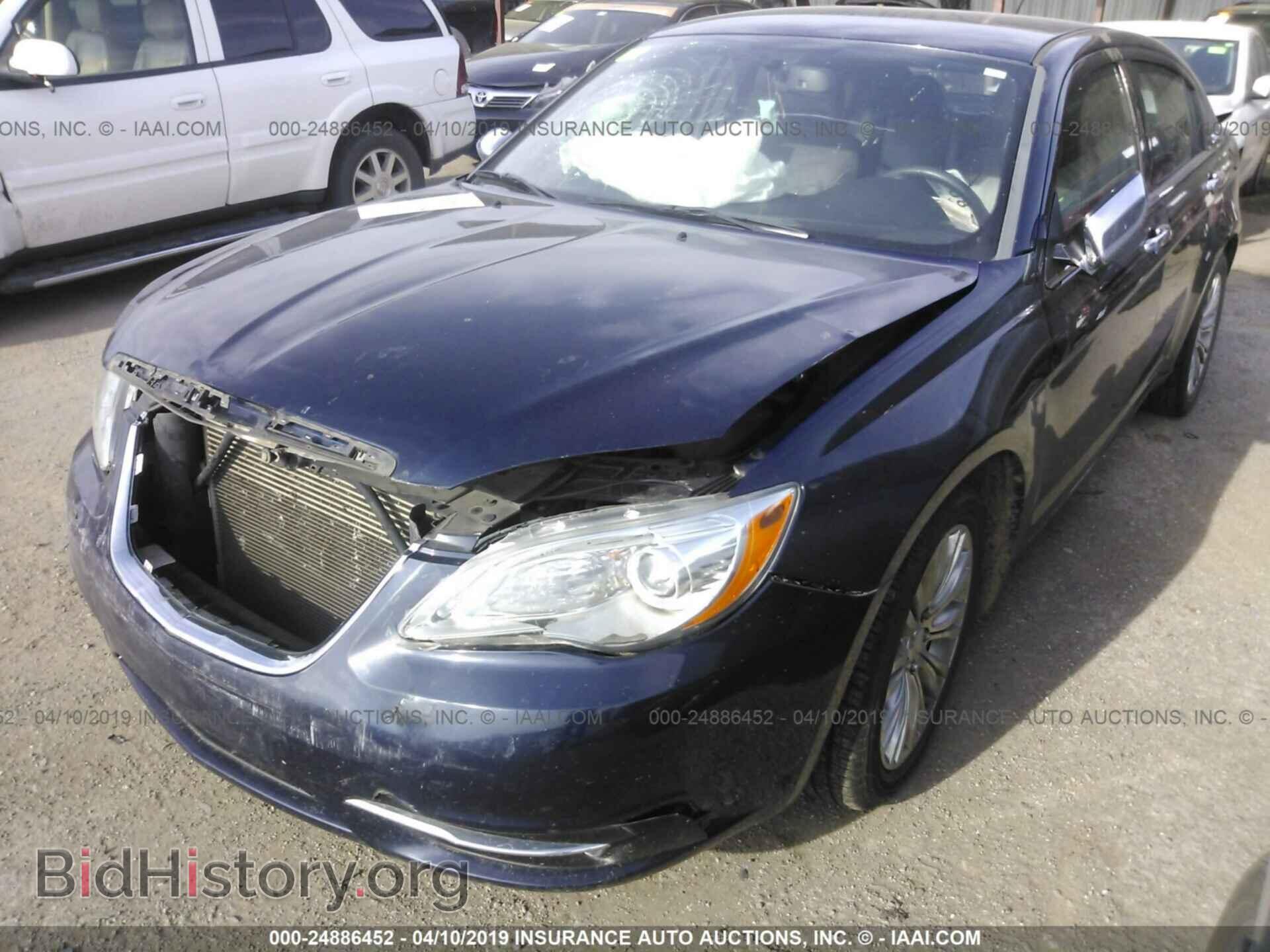2013 CHRYSLER 200 - VIN: 1C3CCBCG1DN554458 - Photo 2