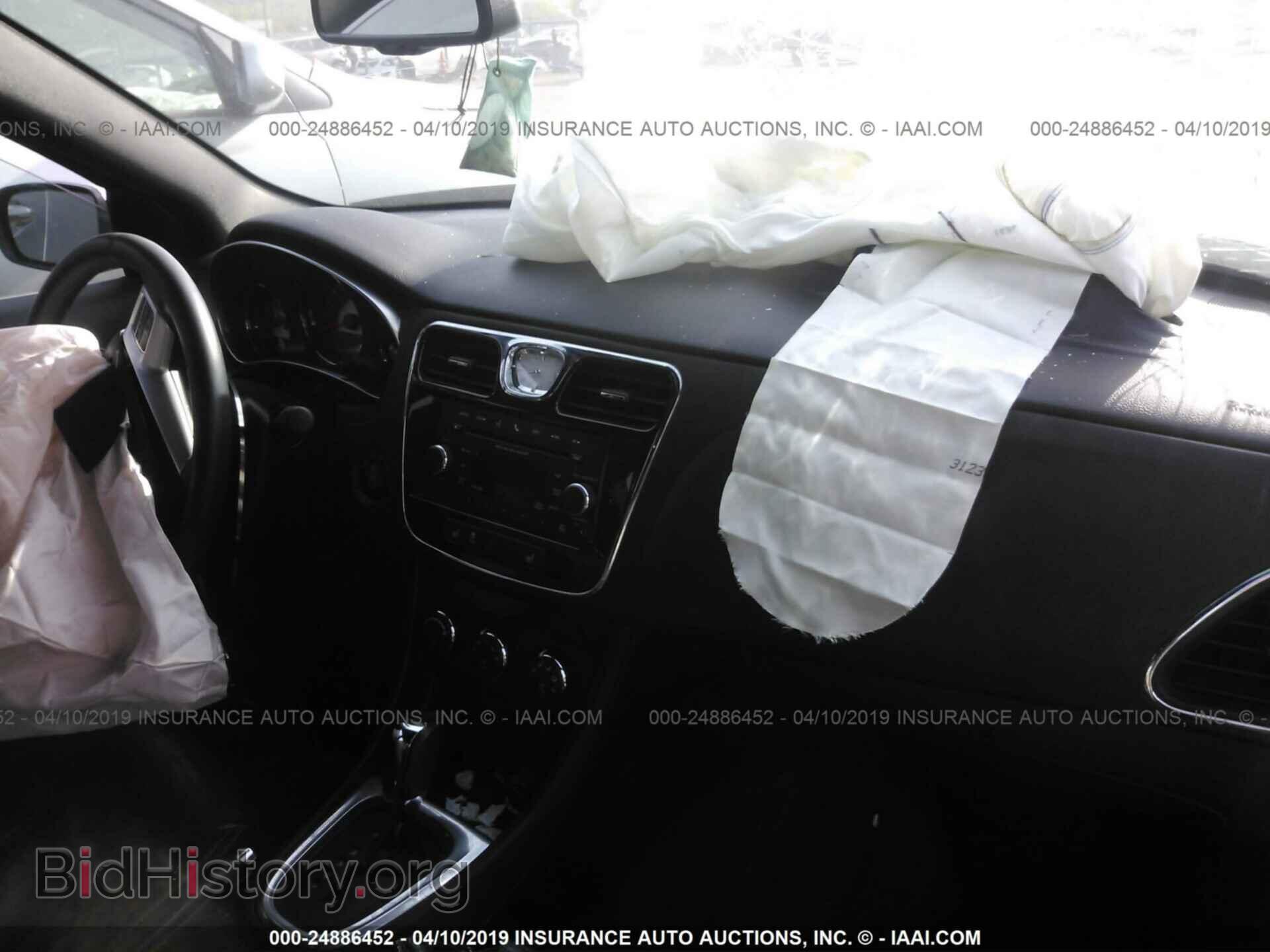 2013 CHRYSLER 200 - VIN: 1C3CCBCG1DN554458 - Photo 5