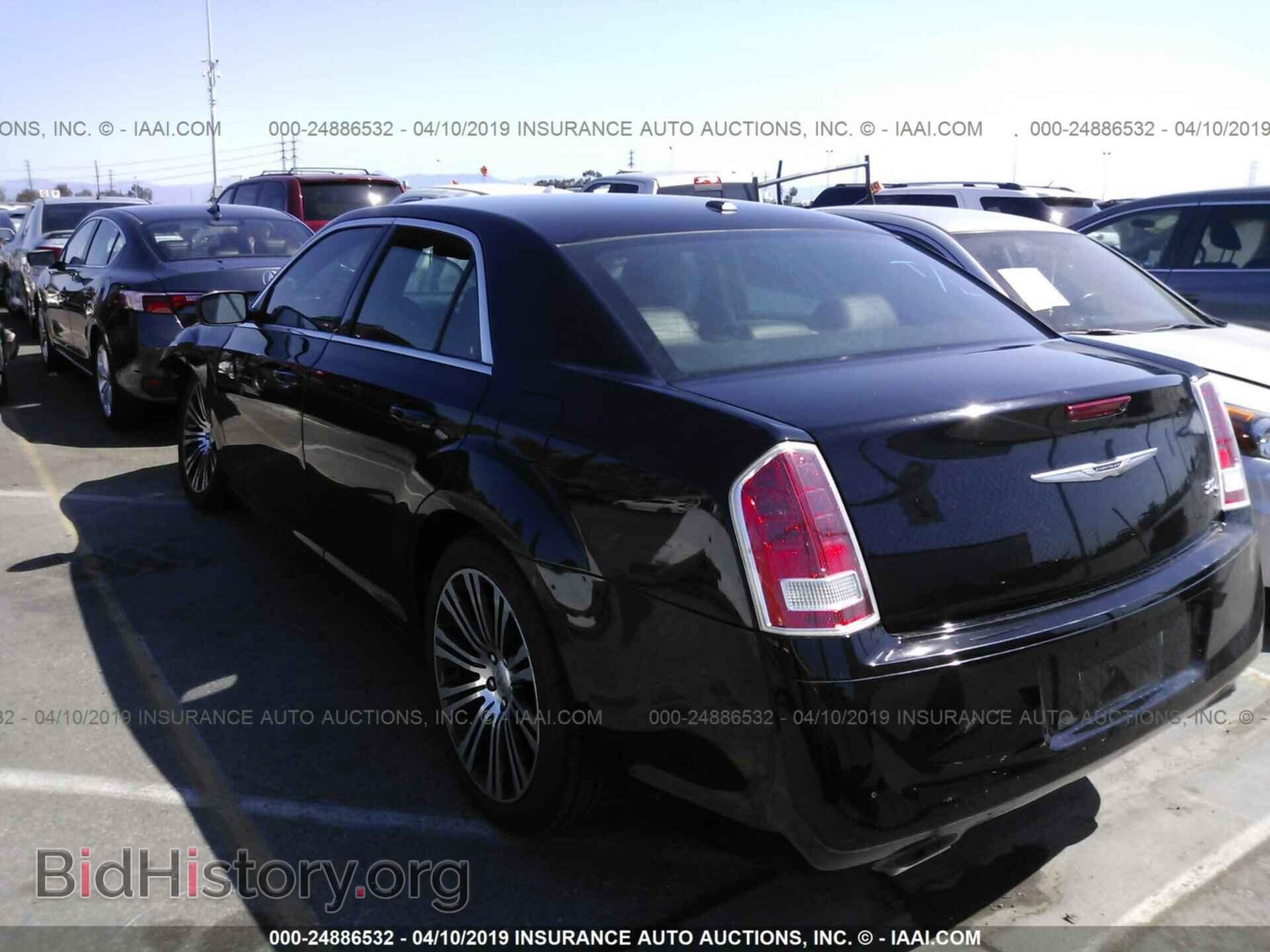 2012 CHRYSLER 300 - VIN: 2C3CCABG9CH279621 - Фото 3
