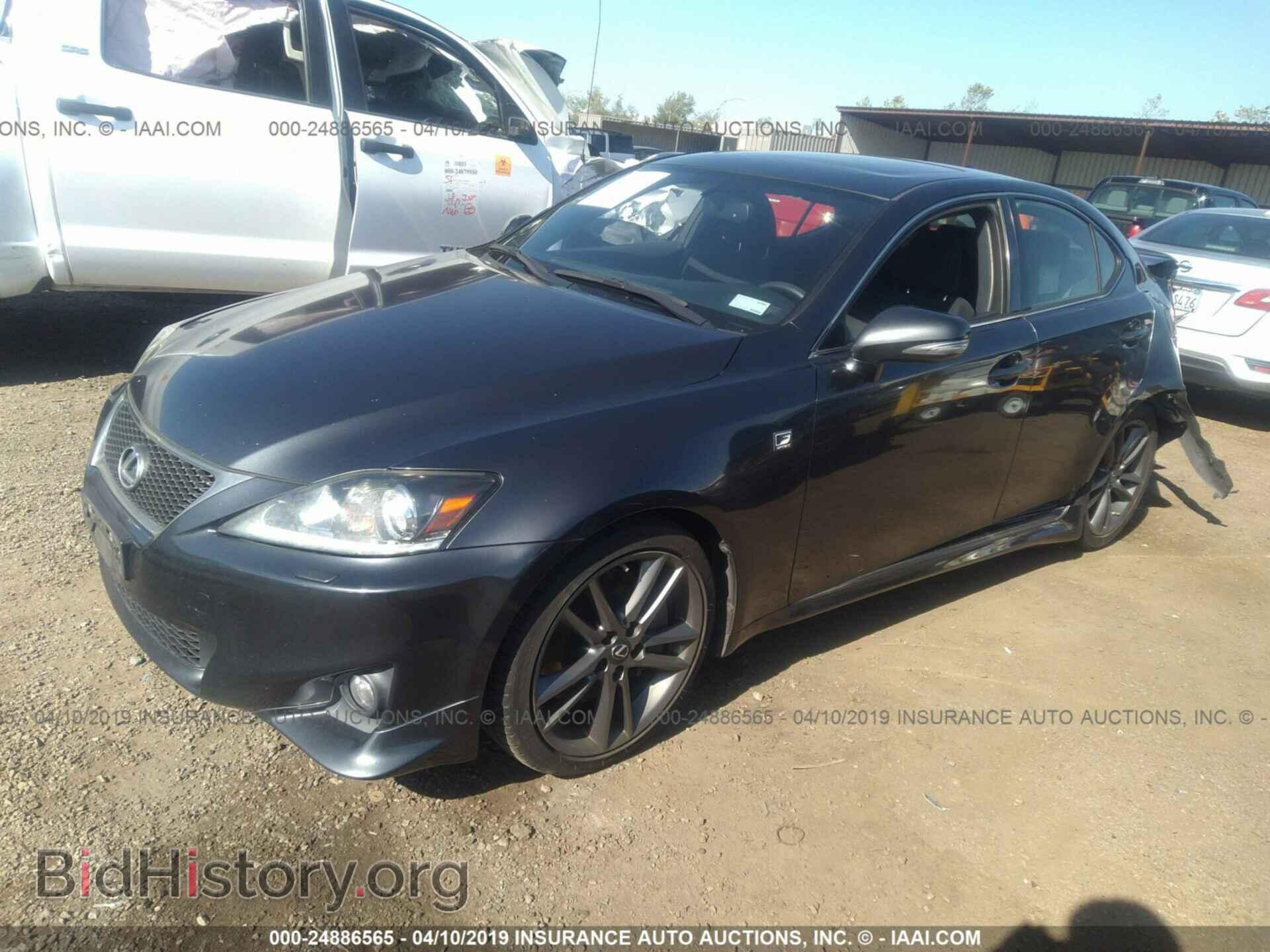 2011 LEXUS IS - VIN: JTHBE5C21B5026423 - Photo 2