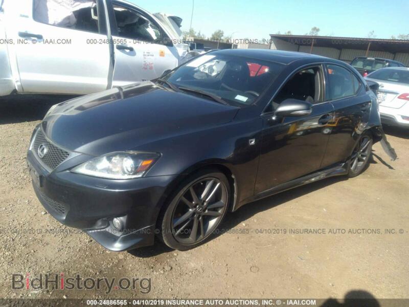2011 Lexus IS (VIN JTHBE5C21B5026423) — фото 2 из 10