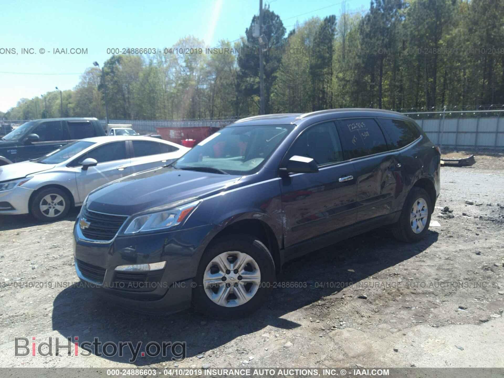 2013 CHEVROLET TRAVERSE - VIN: 1GNKRFED0DJ122863 - Фото 2