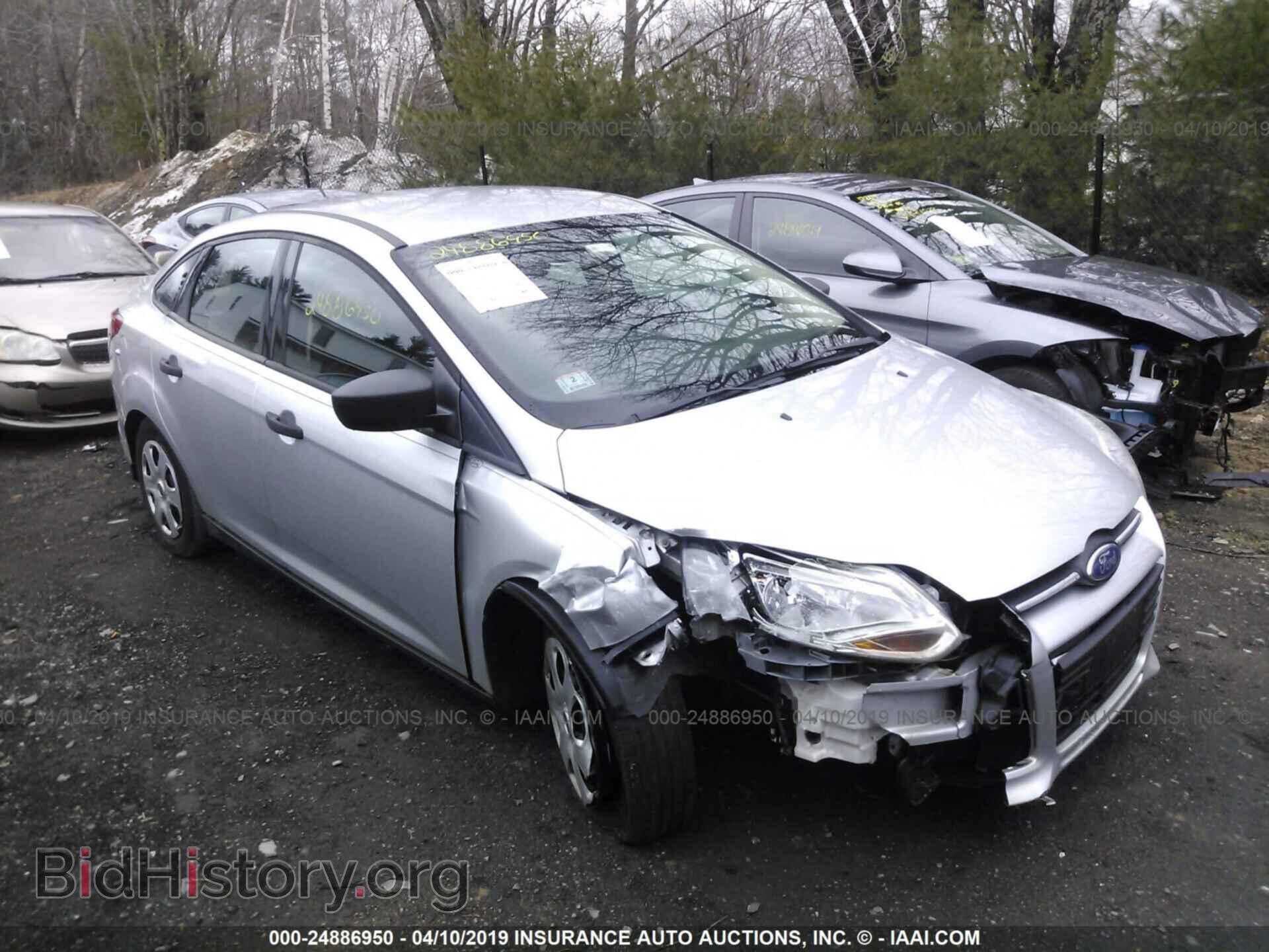 Photo 1FAHP3E25CL124266 - Ford Focus 2012
