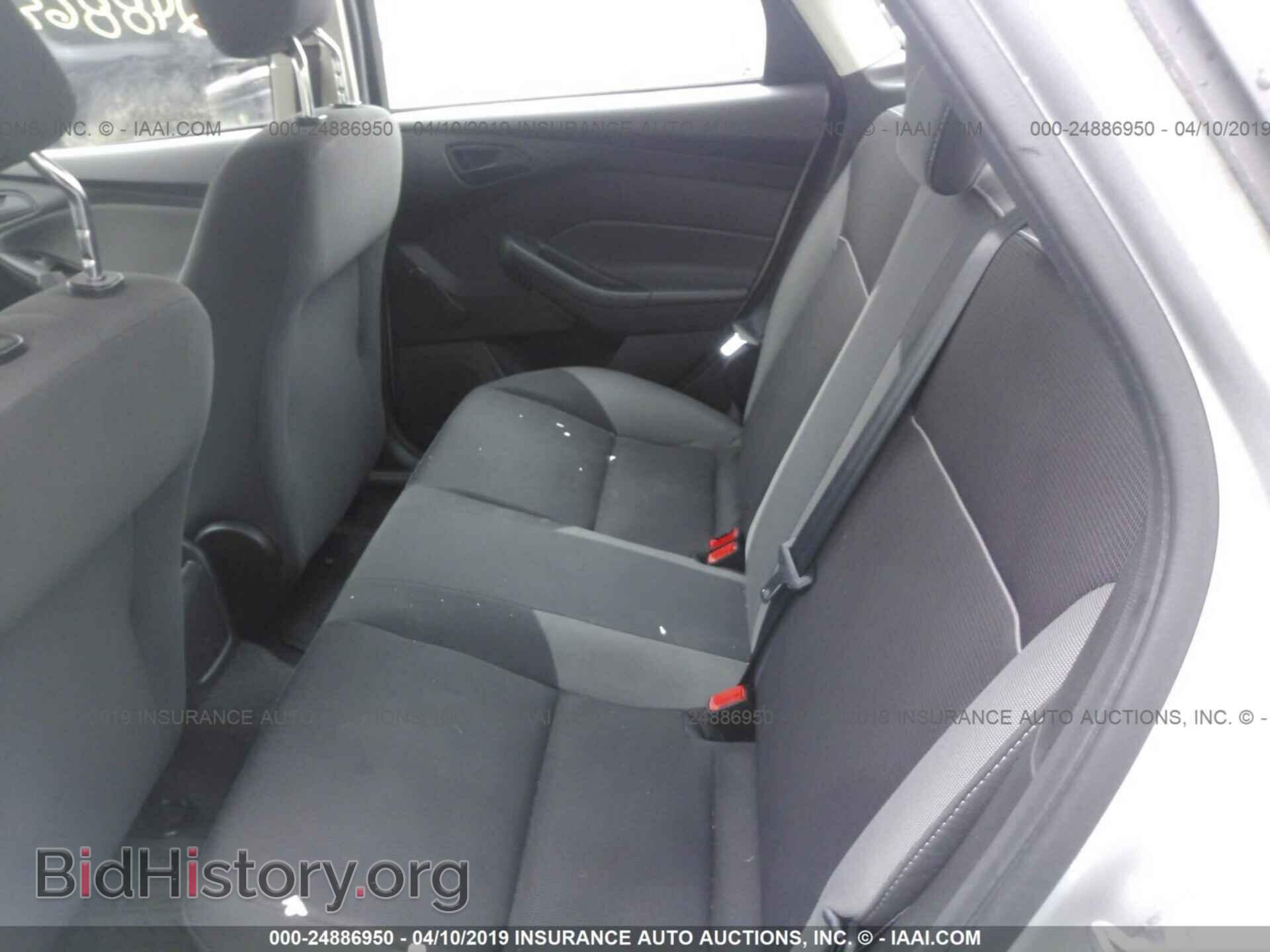 2012 Ford Focus - VIN: 1FAHP3E25CL124266 - Photo 8