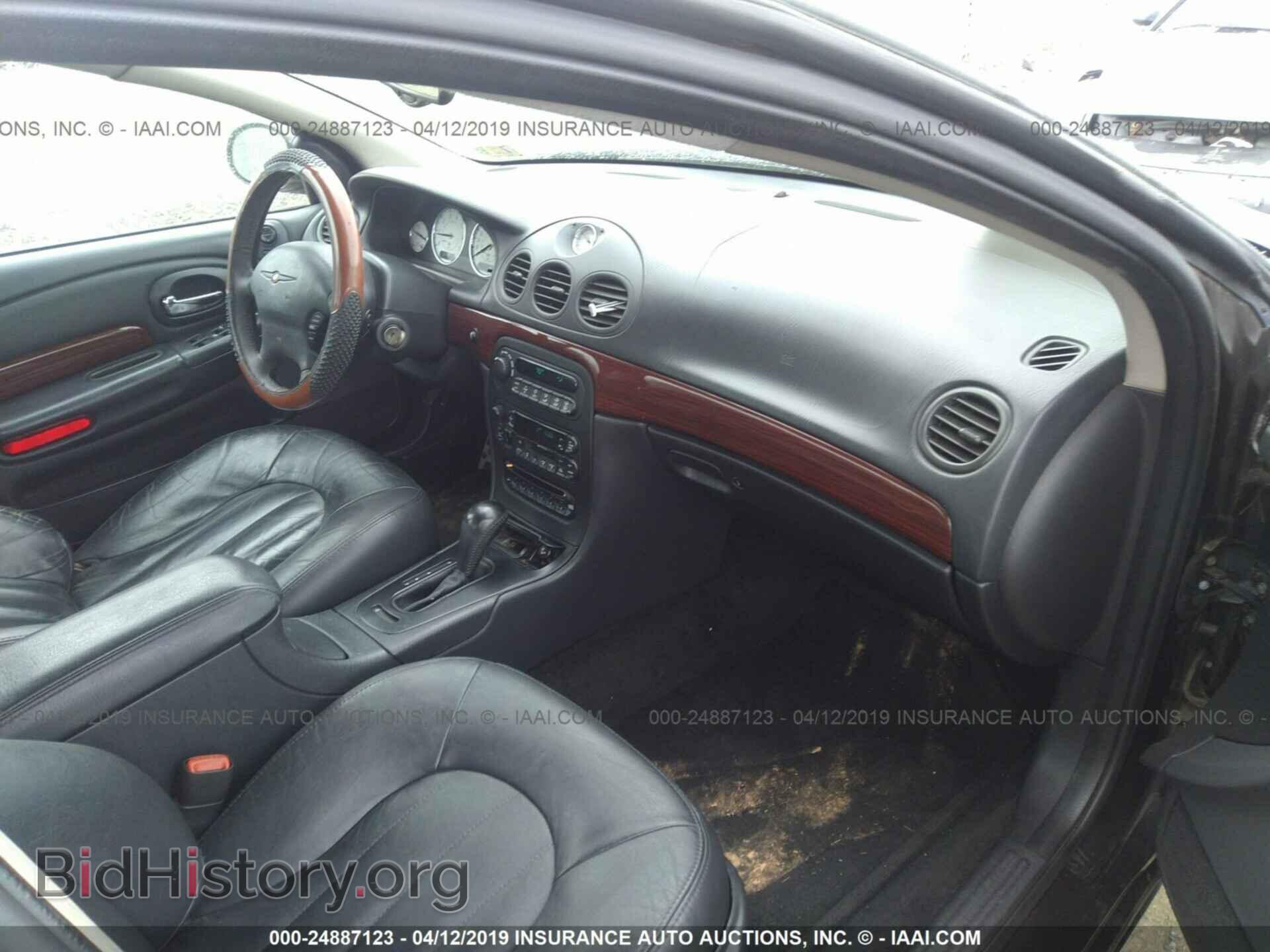 2003 CHRYSLER 300M - VIN: 2C3HE66G23H557556 - Photo 5