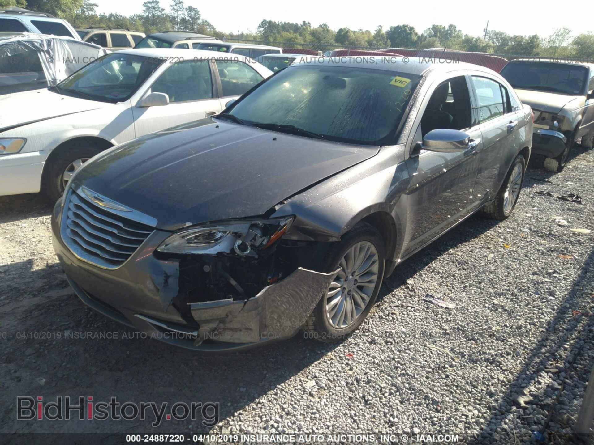2012 CHRYSLER 200 - VIN: 1C3CCBCB2CN263678 - Photo 2