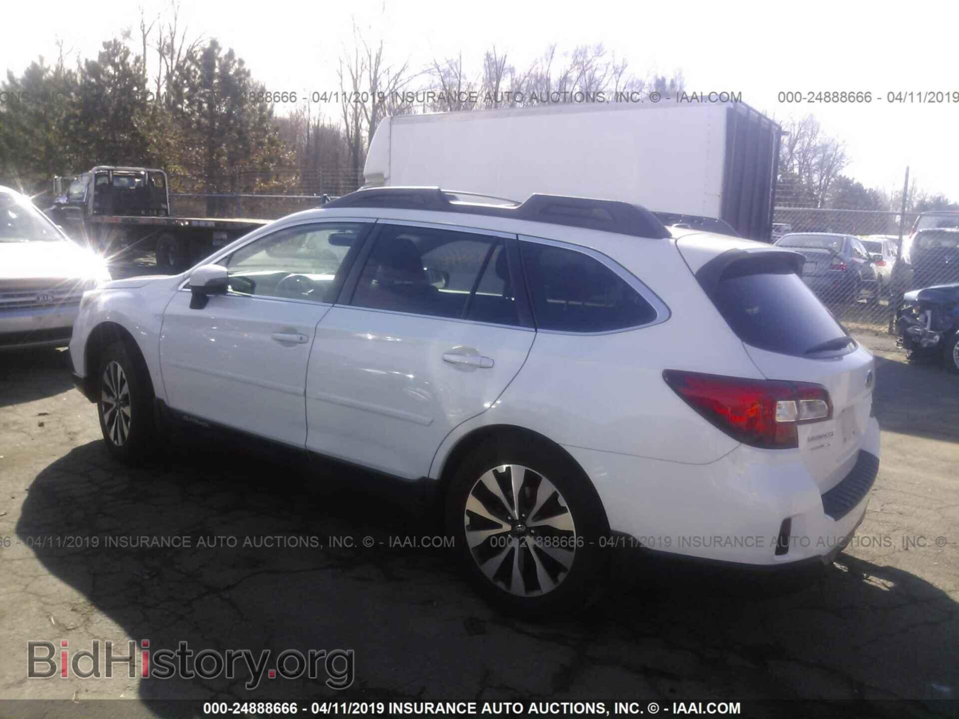 2015 SUBARU OUTBACK - VIN: 4S4BSELC2F3277774 - Photo 3