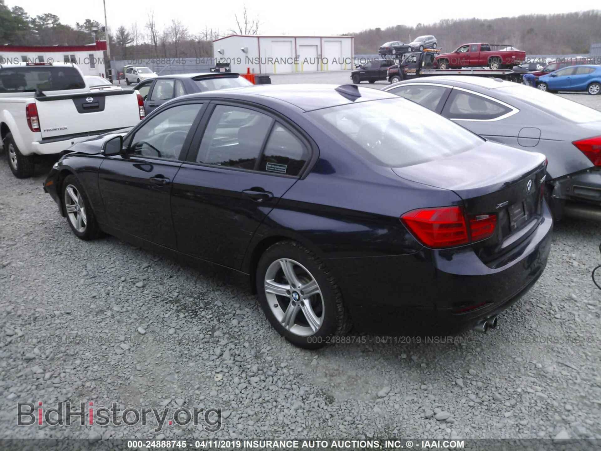 2015 BMW 328 - VIN: WBA3B5G59FNS15245 - Фото 3