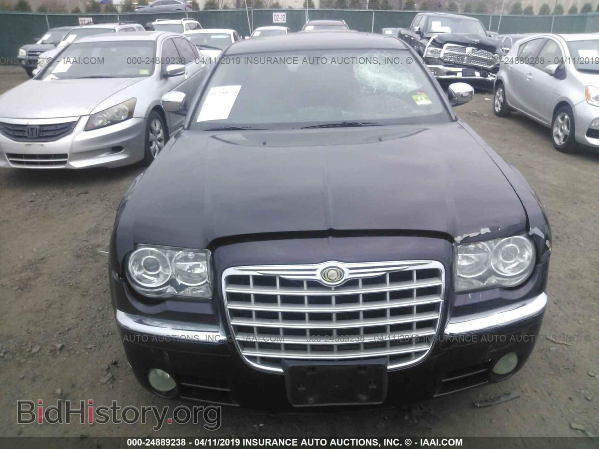 2005 CHRYSLER 300C - VIN: 2C3AA63H65H523844 - Фото 6