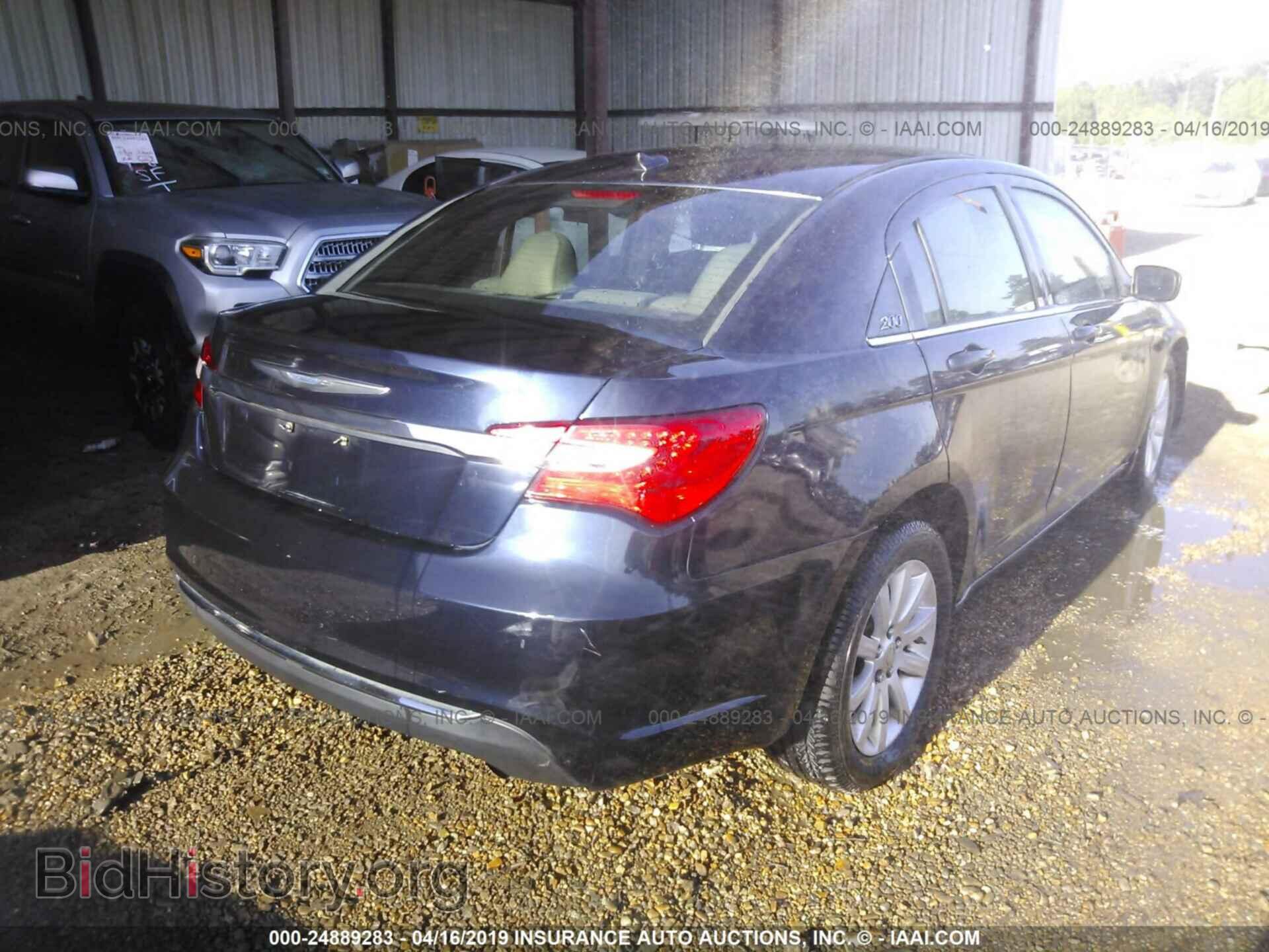 2012 CHRYSLER 200 - VIN: 1C3CCBBB8CN135592 - Фото 4