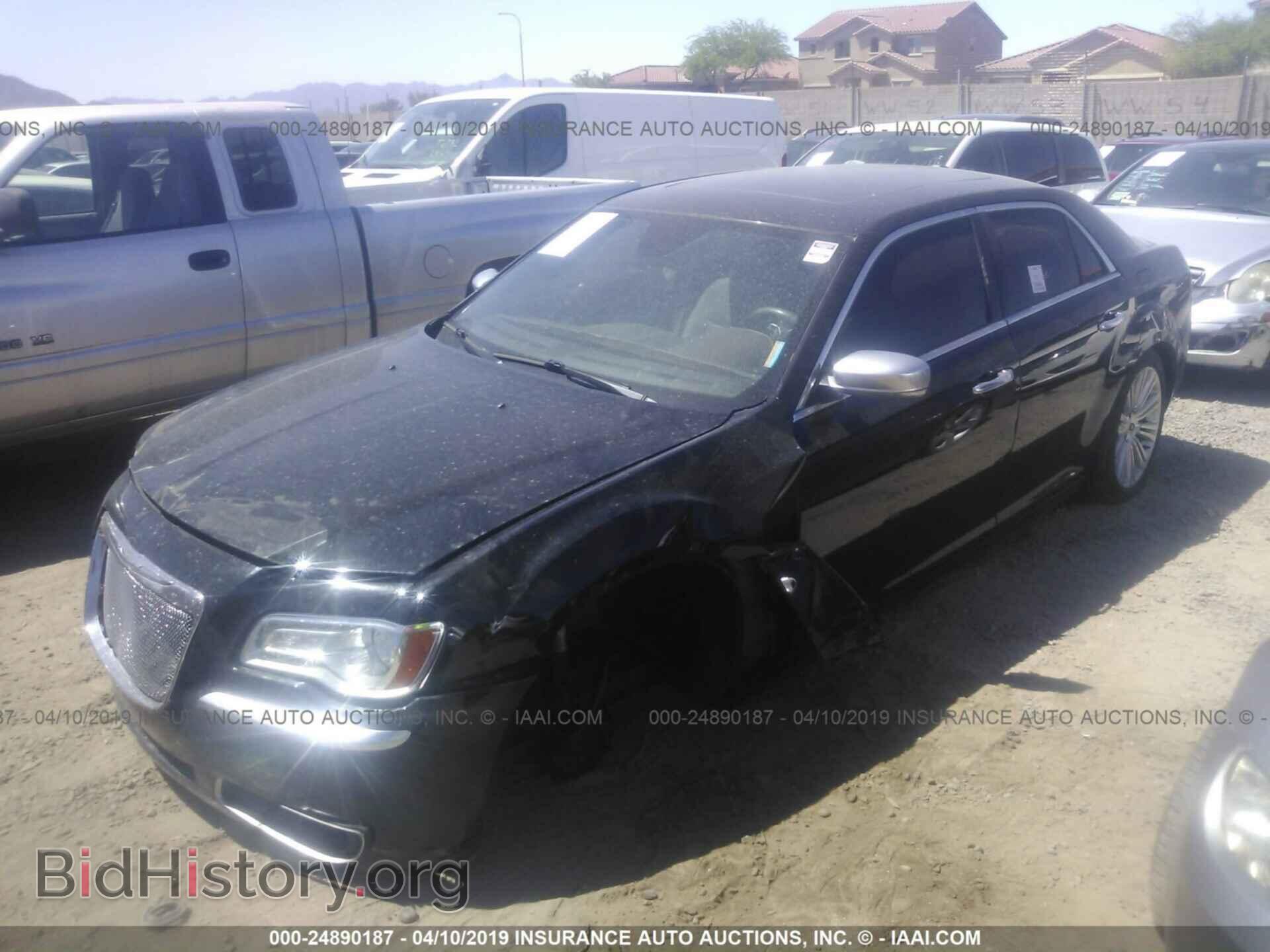 2012 CHRYSLER 300C - VIN: 2C3CCAPT7CH236207 - Фото 2