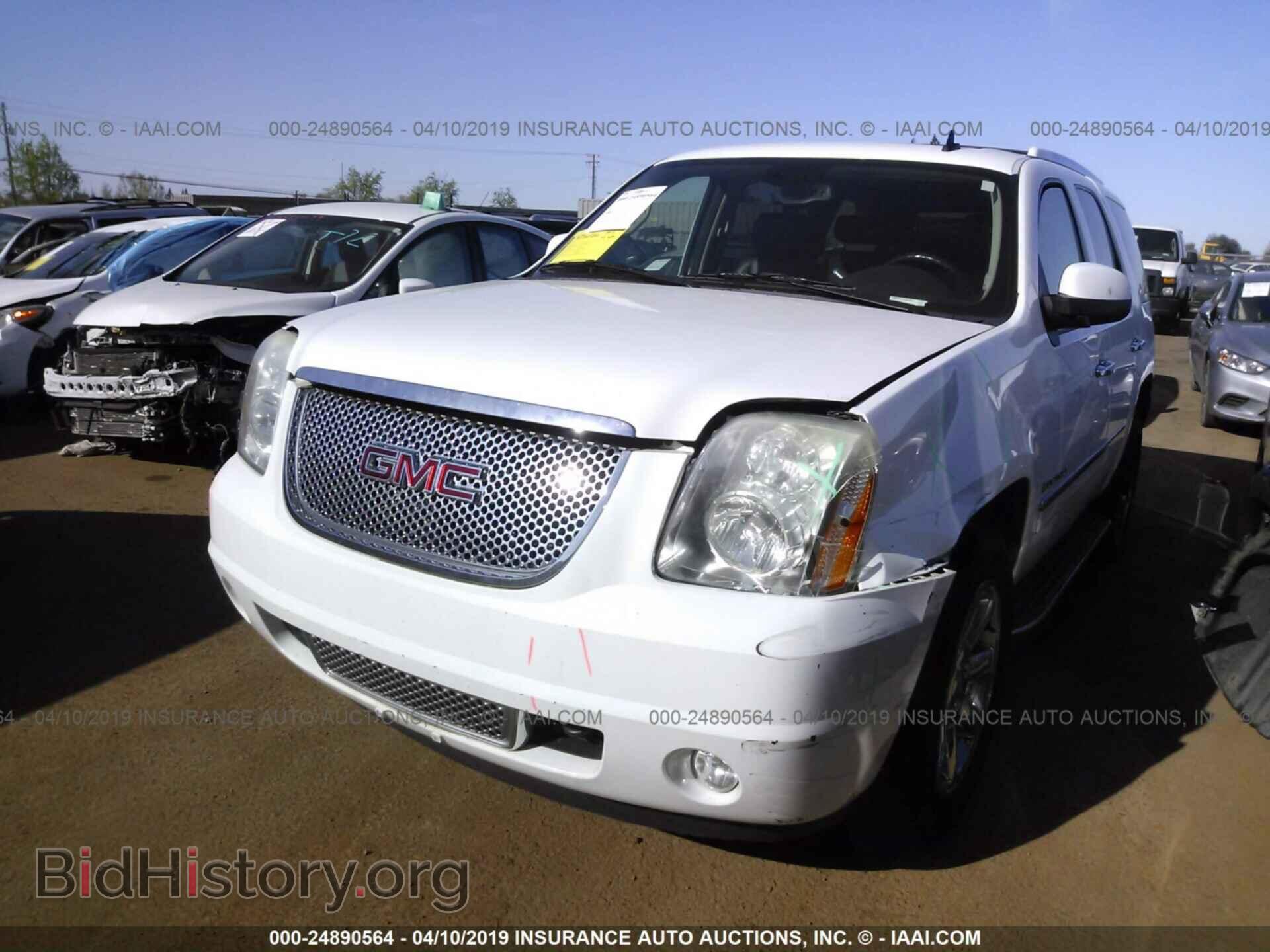 2009 GMC YUKON - VIN: 1GKFK032X9R272926 - Фото 2