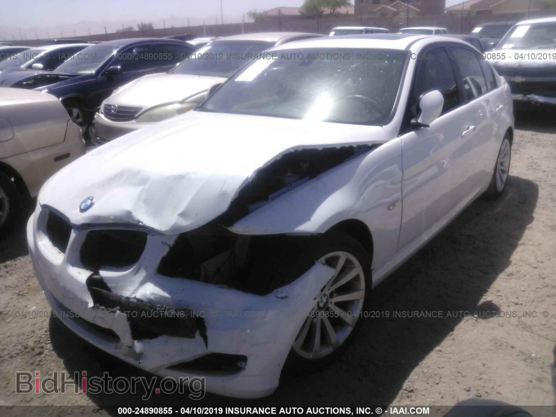 2011 BMW 328 - VIN: WBAPH5C59BA448517 - Фото 2