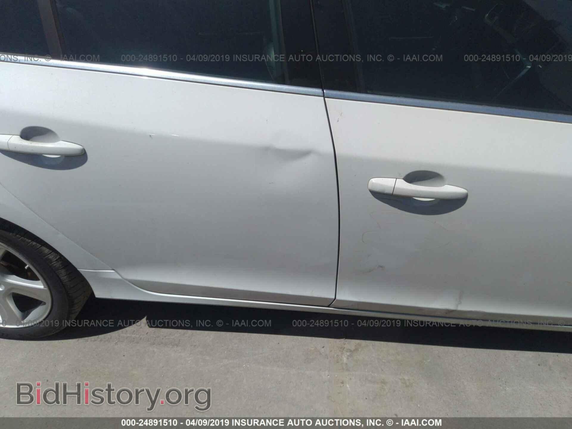 2012 VOLVO S60 - VIN: YV1622FS1C2133460 - Фото 6