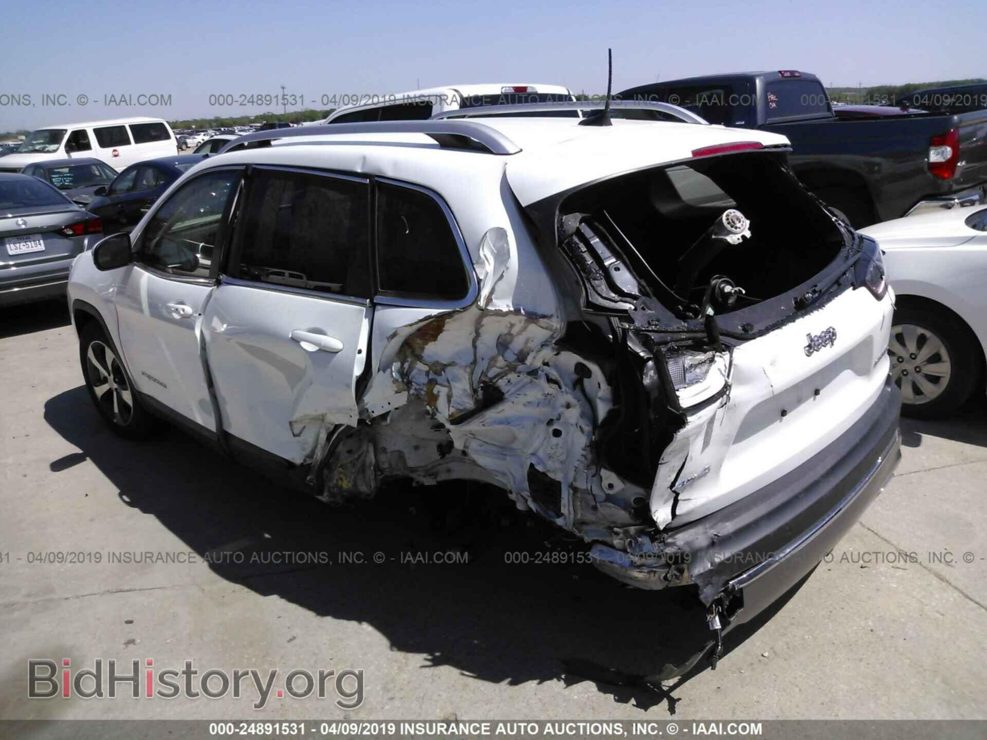 2019 JEEP CHEROKEE - VIN: 1C4PJMDX0KD397232 - Фото 3
